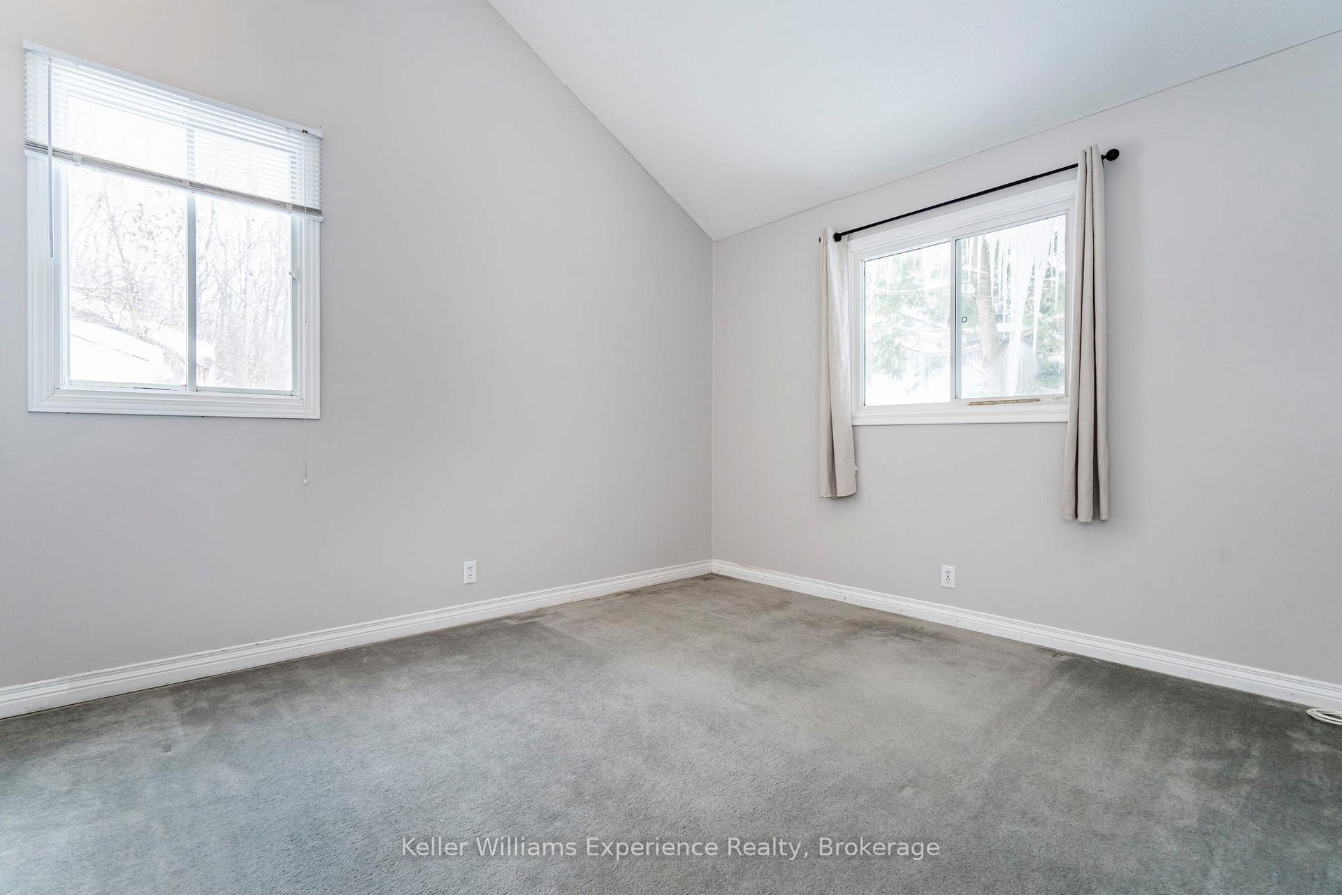 Photo 24 of 55 Hoyt Avenue, Tay, Victoria Harbour — HOMEH