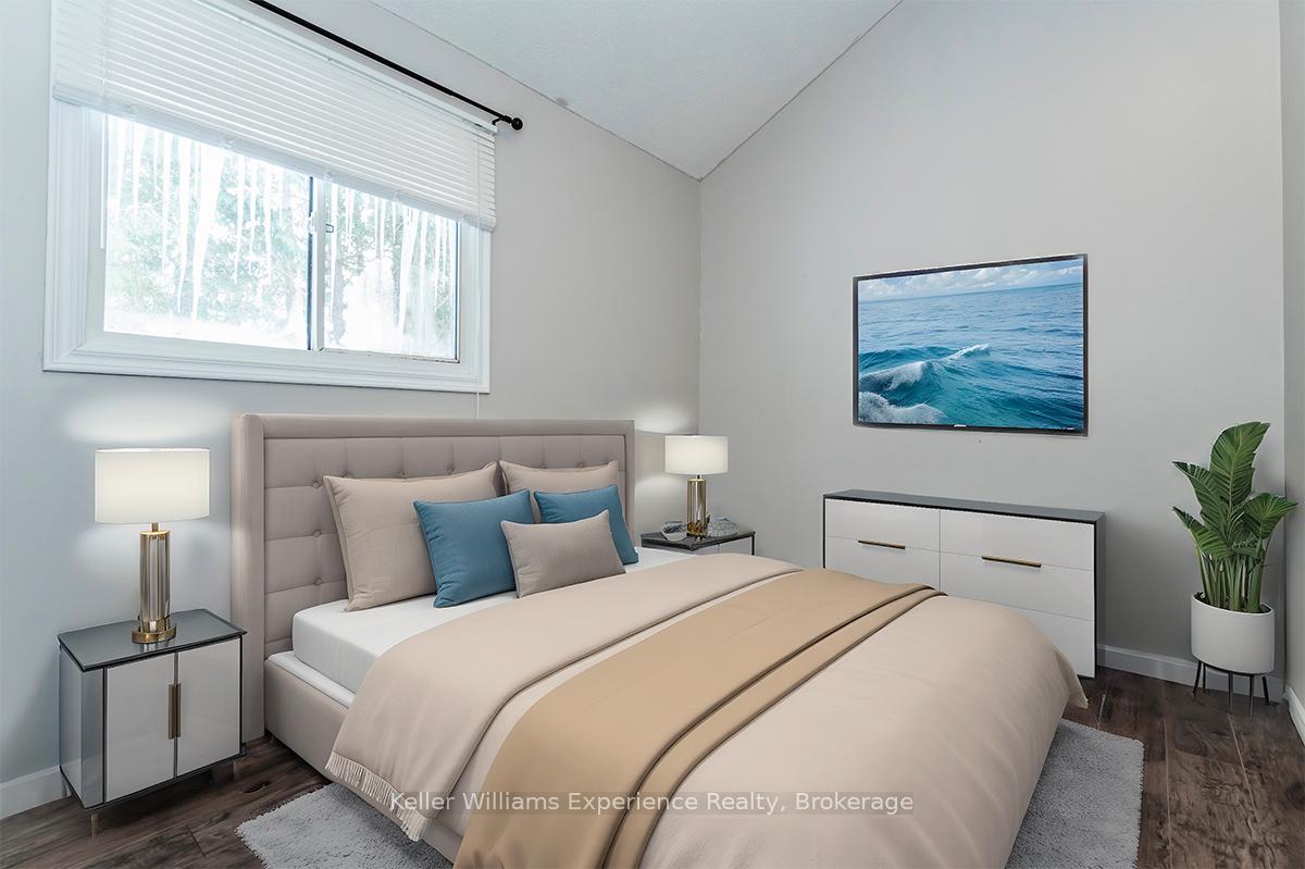 Photo 25 of 55 Hoyt Avenue, Tay, Victoria Harbour — HOMEH