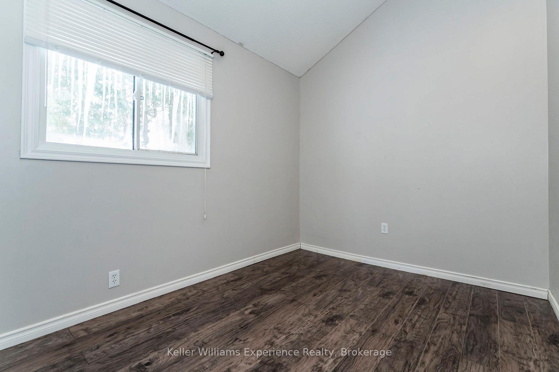 Photo 26 of 55 Hoyt Avenue, Tay, Victoria Harbour — HOMEH