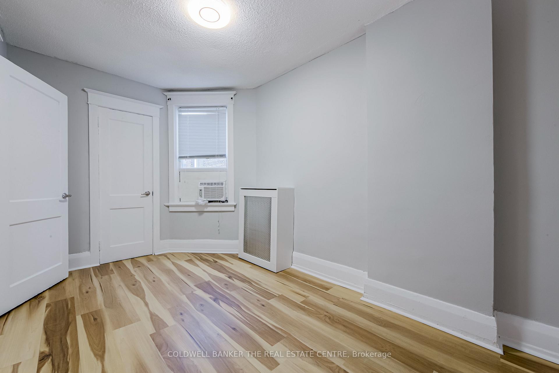 Photo 9 of 2116 Danforth Avenue, Toronto, East End-Danforth — HOMEH