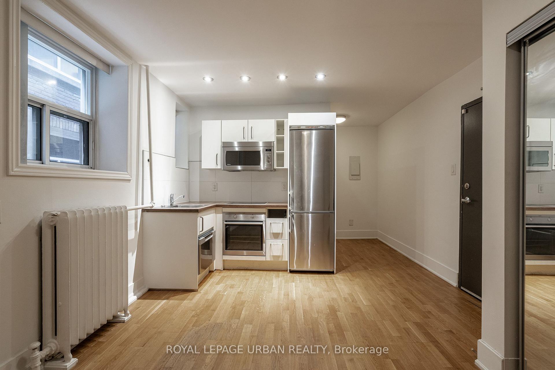 Front of Unit 106, 56 Maitland Street