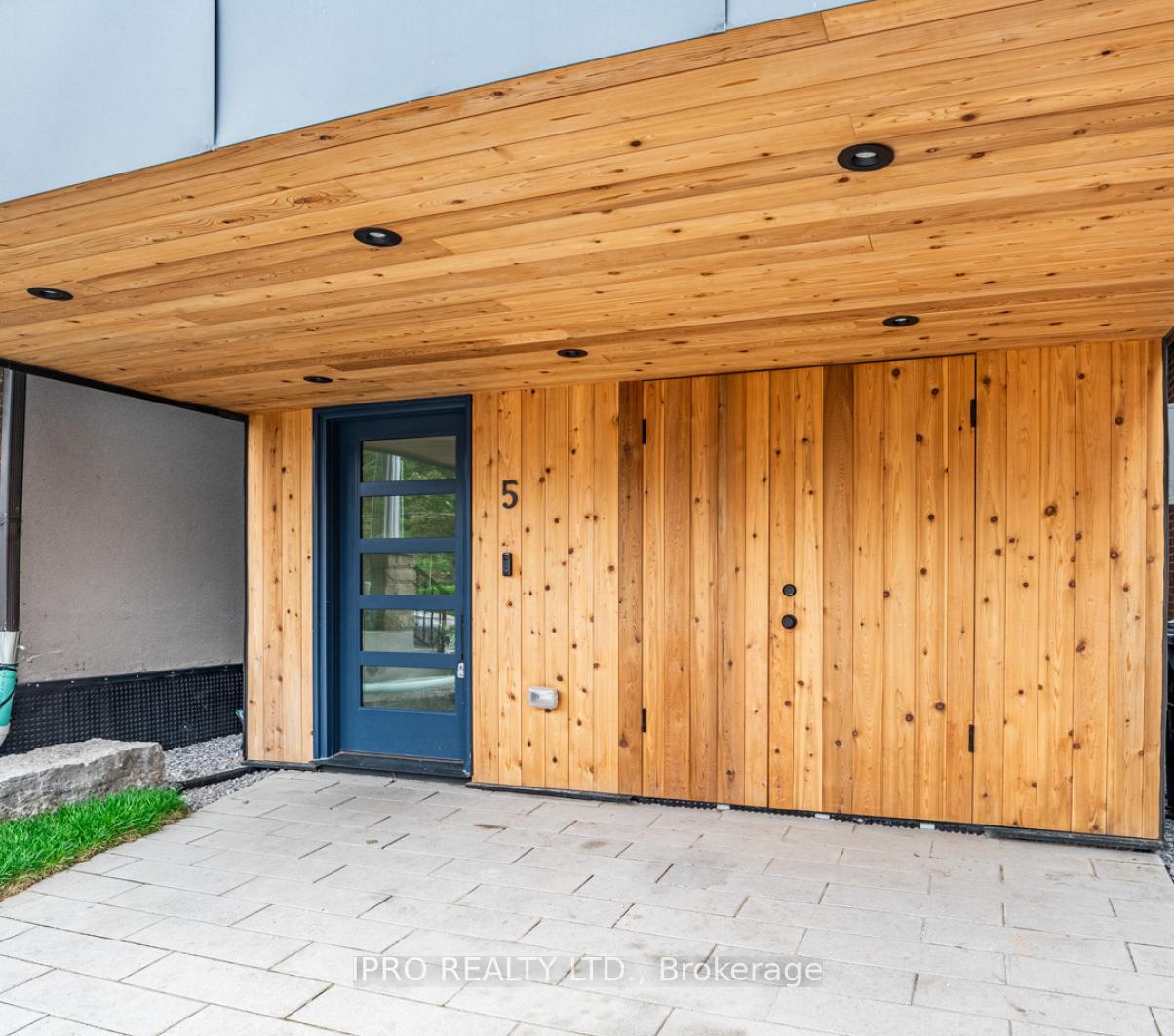 Photo 3 of 5 Hamstead Avenue, Toronto, Woodbine-Lumsden — HOMEH