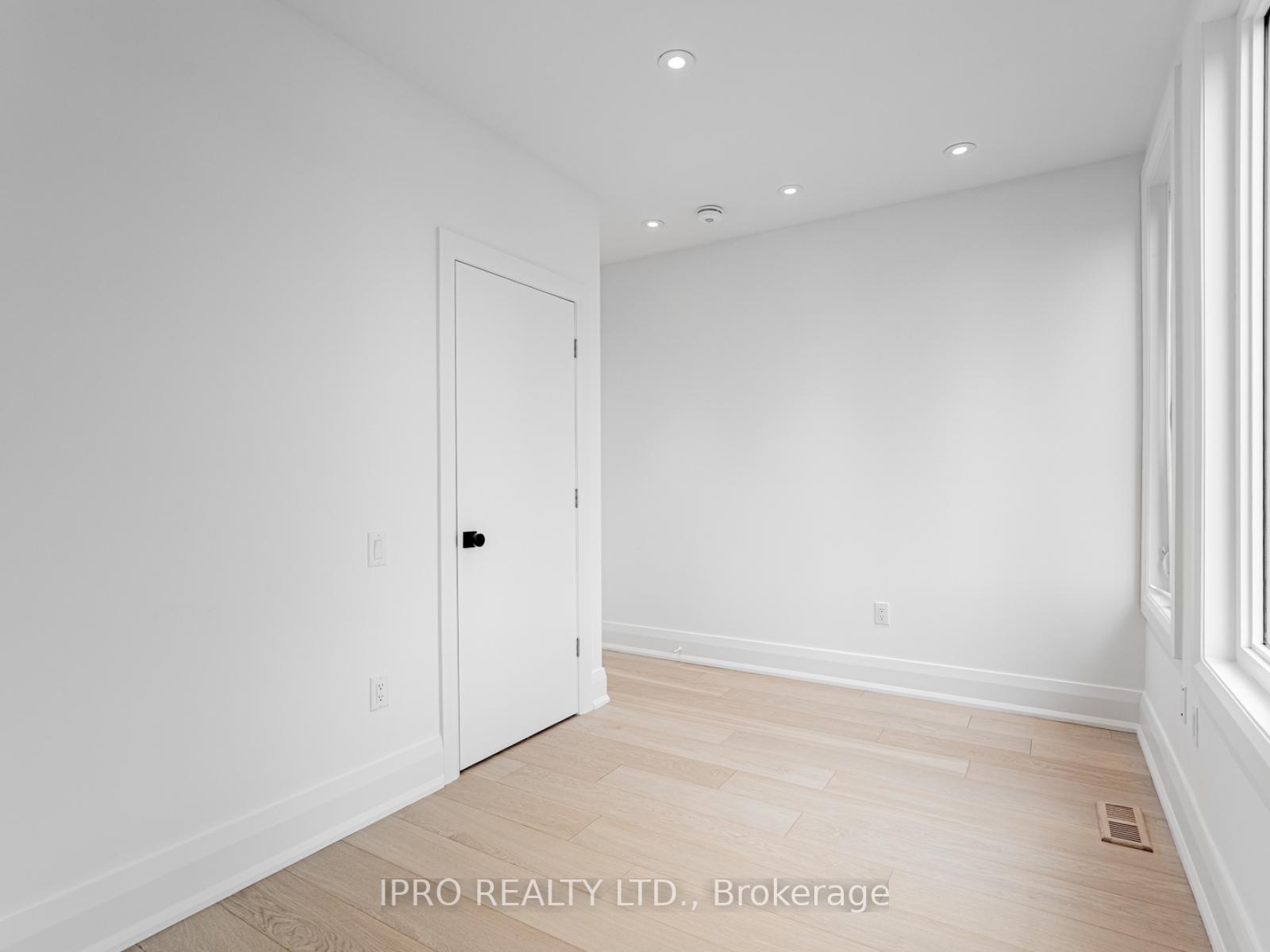 Photo 28 of 5 Hamstead Avenue, Toronto, Woodbine-Lumsden — HOMEH
