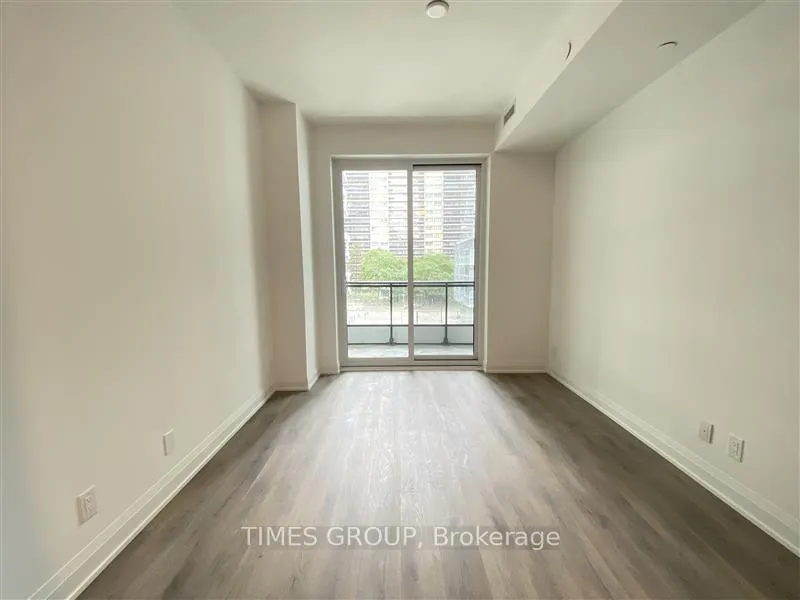 Photo 4 of Unit 304, 65 Broadway Avenue, Toronto, Mount Pleasant West — HOMEH