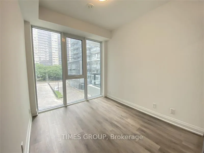 Photo 6 of Unit 304, 65 Broadway Avenue, Toronto, Mount Pleasant West — HOMEH