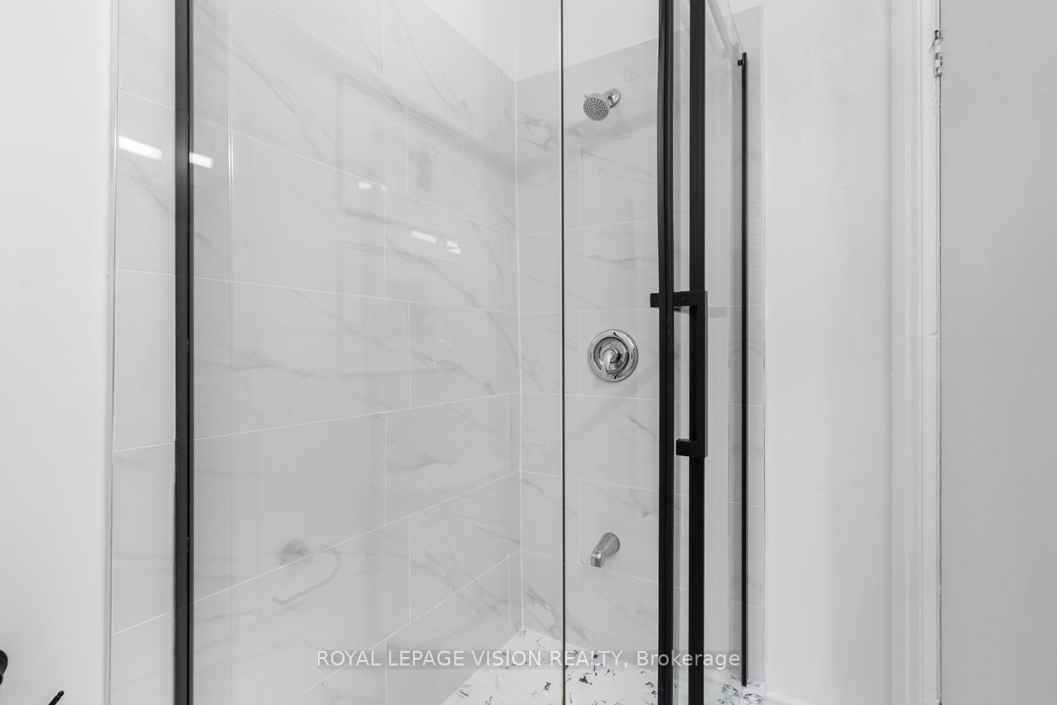 Photo 16 of 15 Alton Avenue, Toronto, South Riverdale — HOMEH