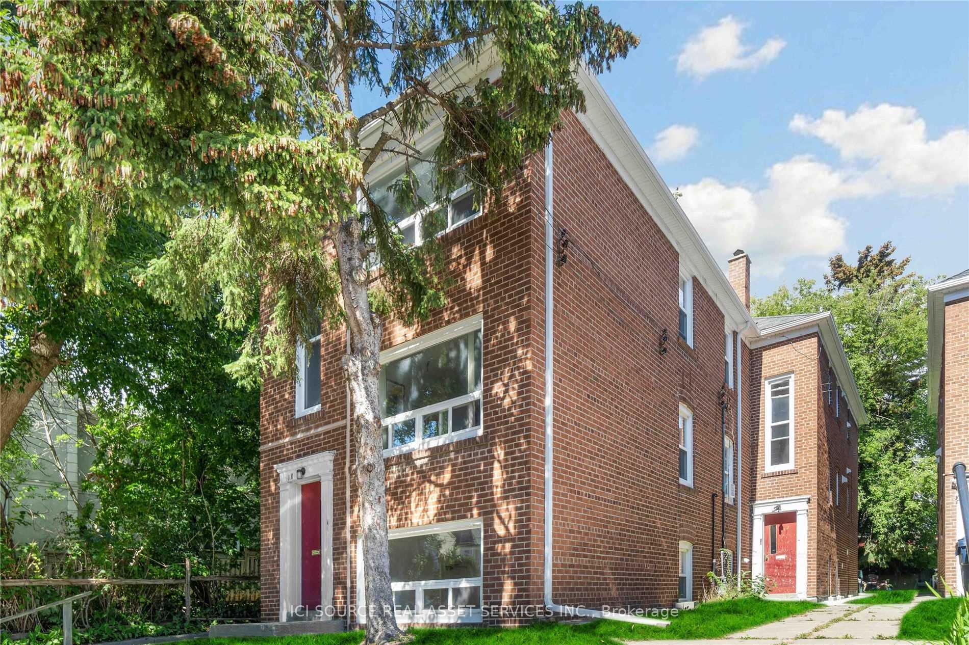 Front of Unit 1, 110 Eastwood Road