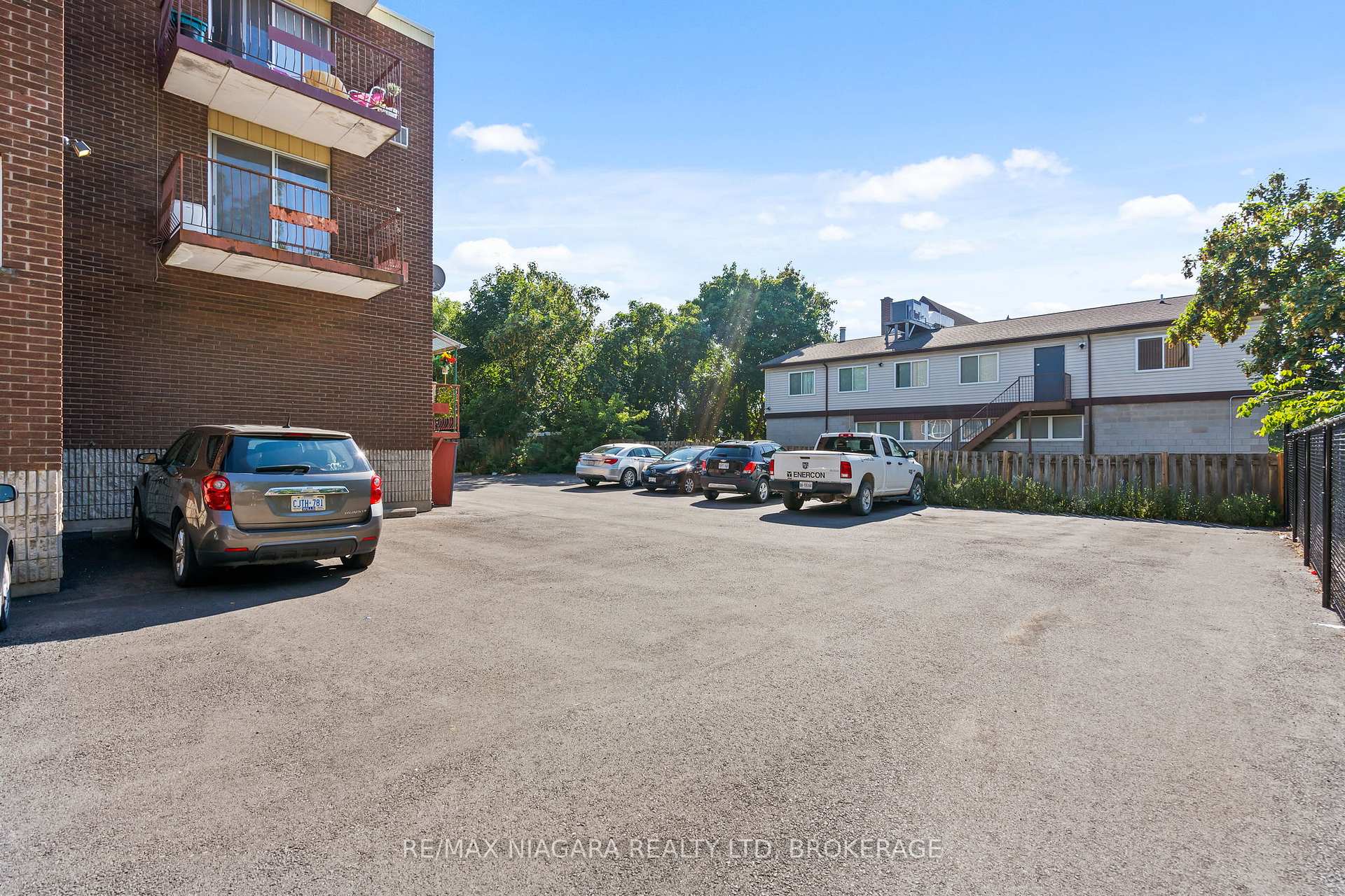 Photo 31 of 41 Carleton Street S, Thorold, Thorold Downtown — HOMEH