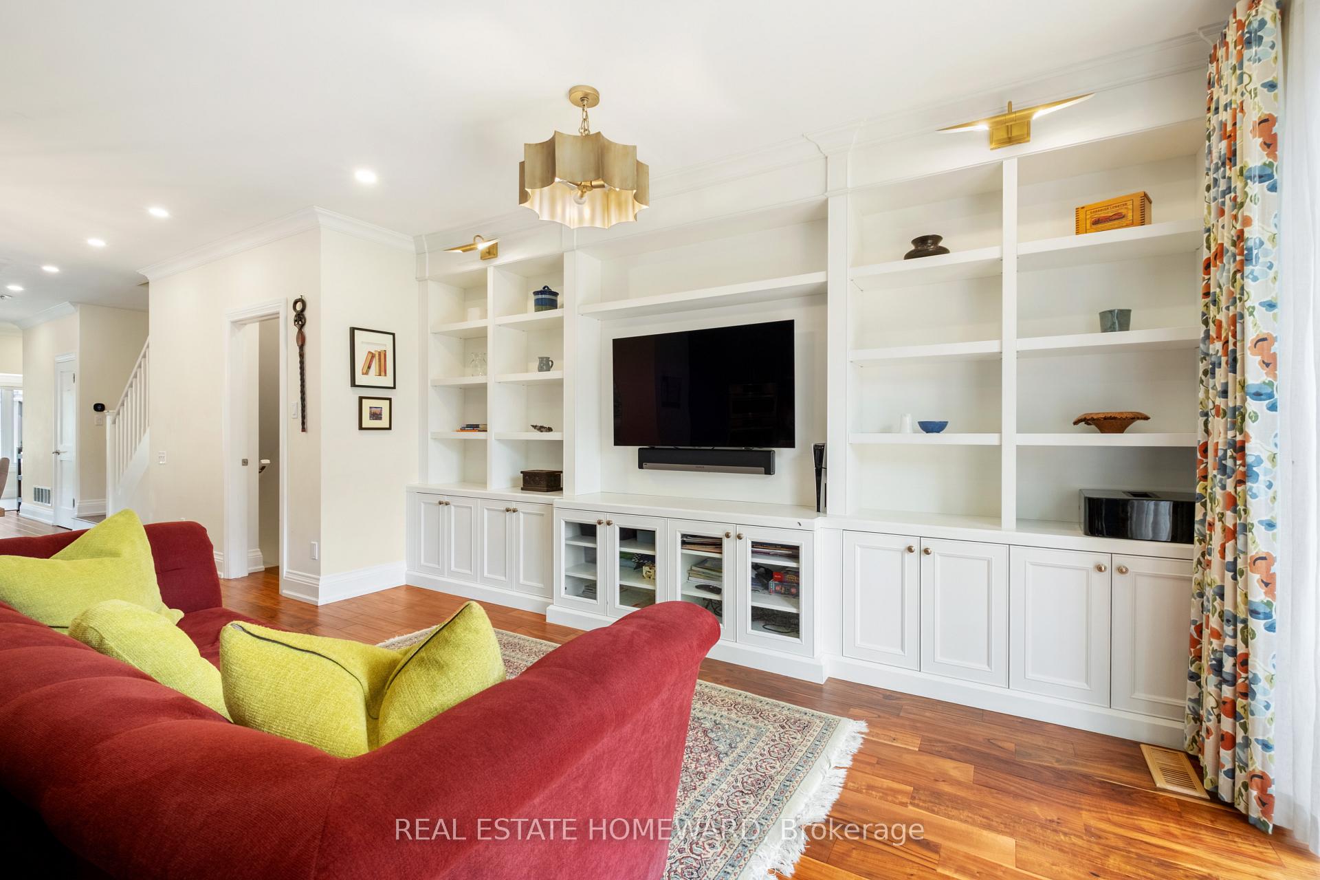 Photo 17 of 626 Logan Avenue, Toronto, North Riverdale — HOMEH