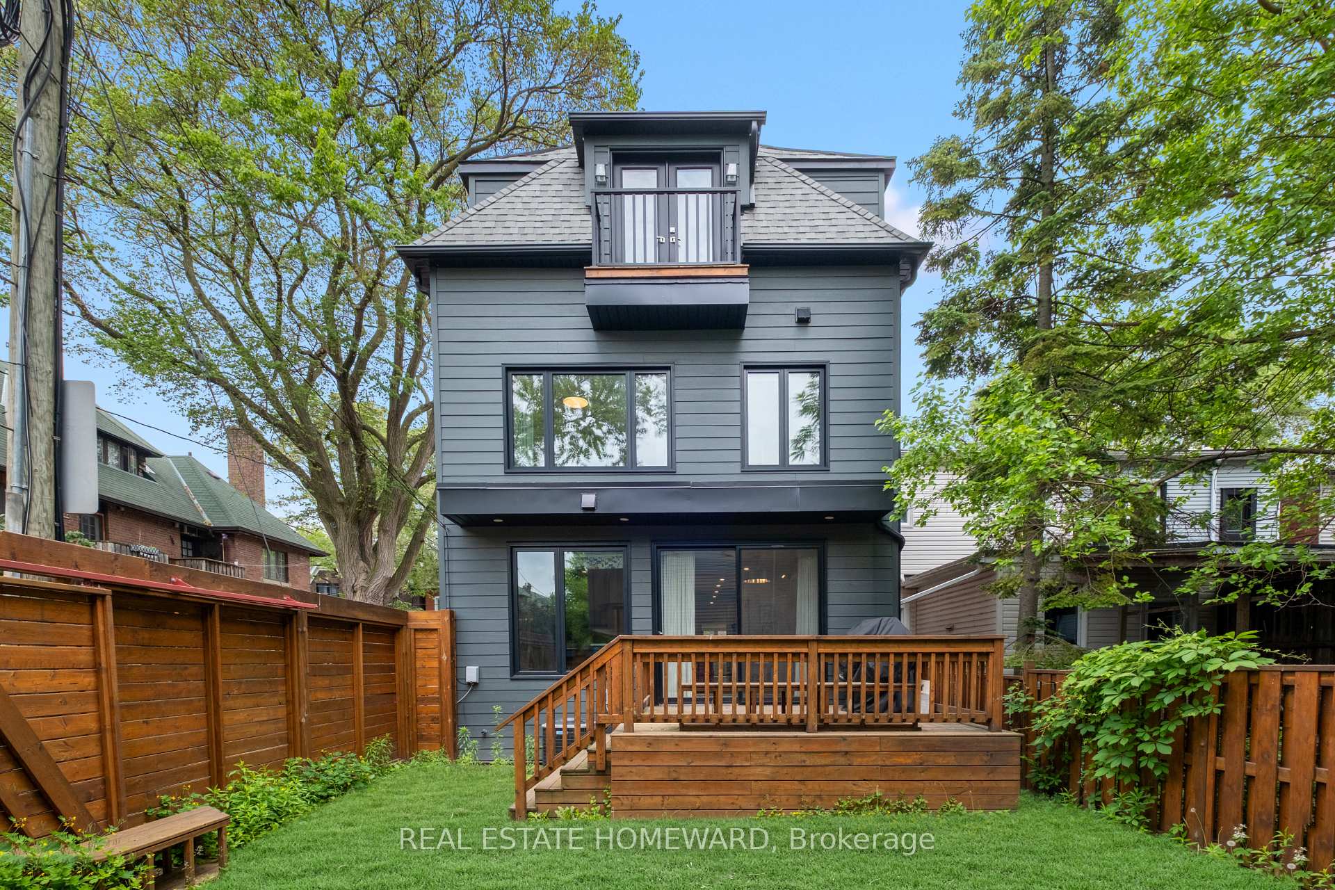 Photo 33 of 626 Logan Avenue, Toronto, North Riverdale — HOMEH
