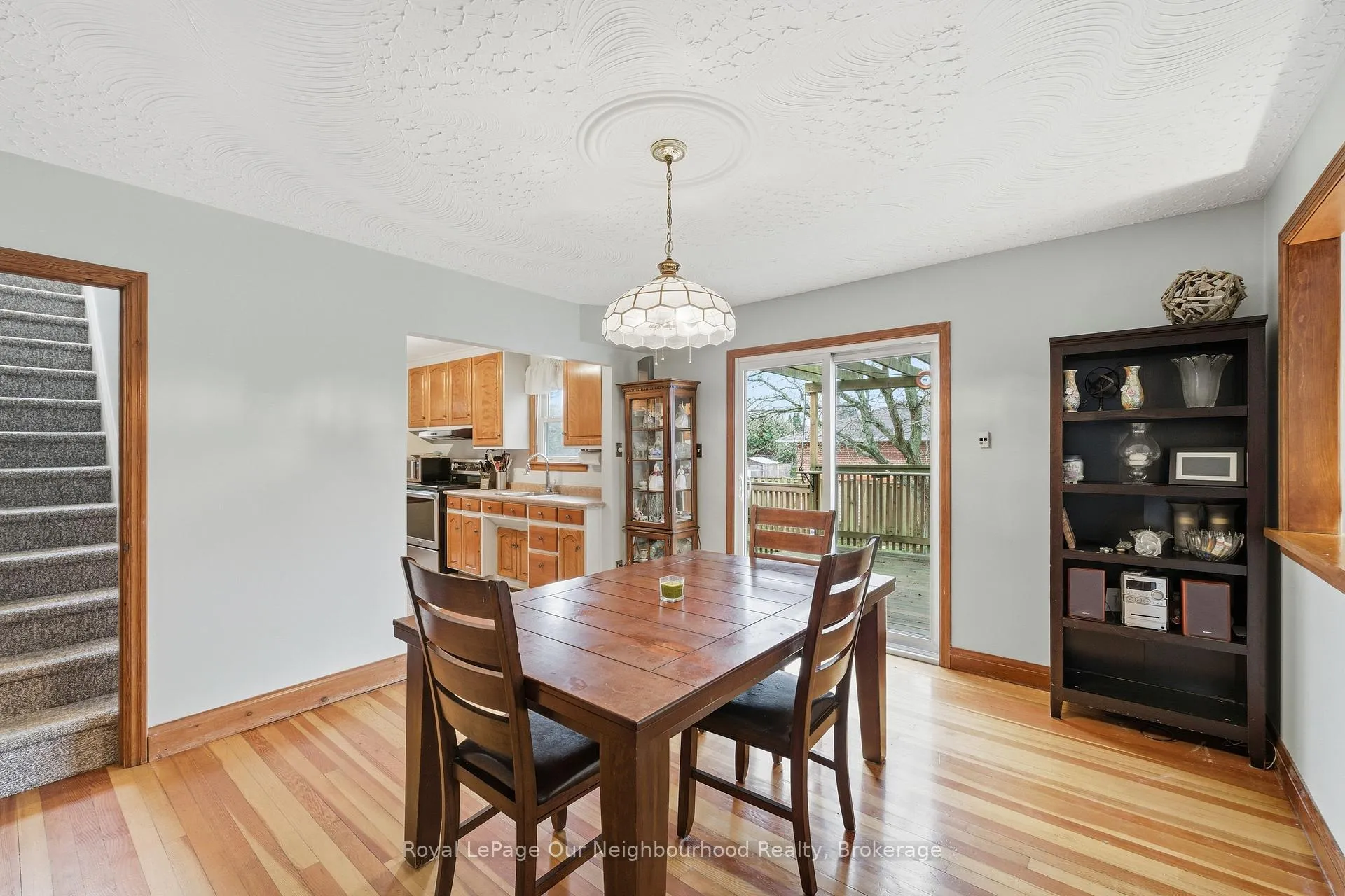 Photo 9 of 17 Millville Avenue, Clarington, Rural Clarington — HOMEH