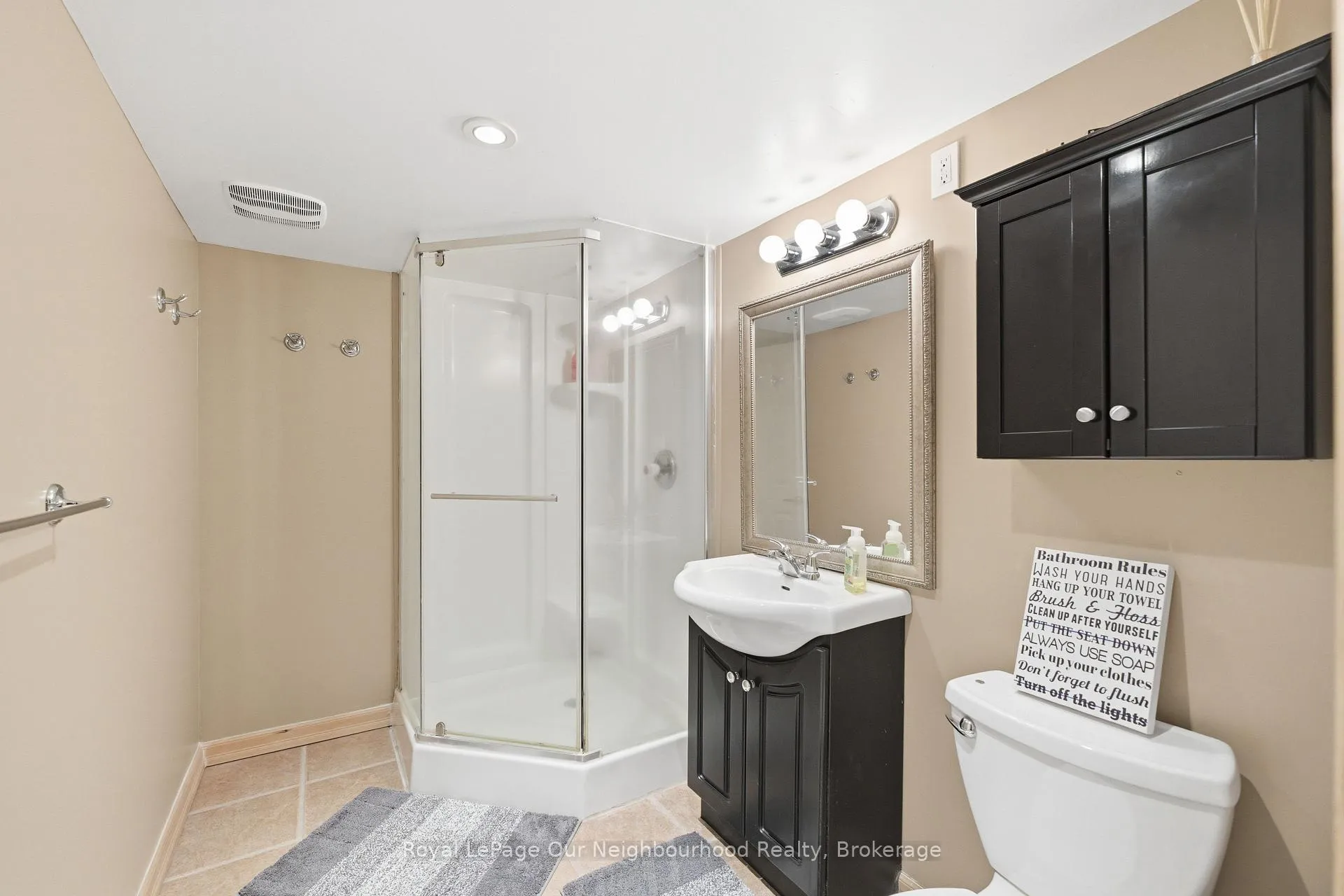 Photo 26 of 17 Millville Avenue, Clarington, Rural Clarington — HOMEH