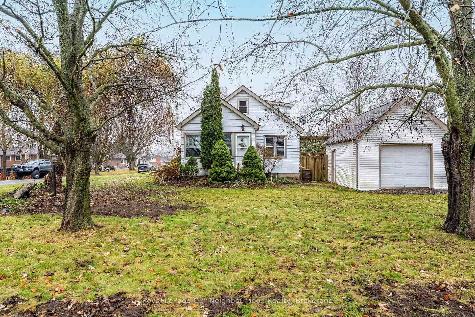 Photo 33 of 17 Millville Avenue, Clarington, Rural Clarington — HOMEH