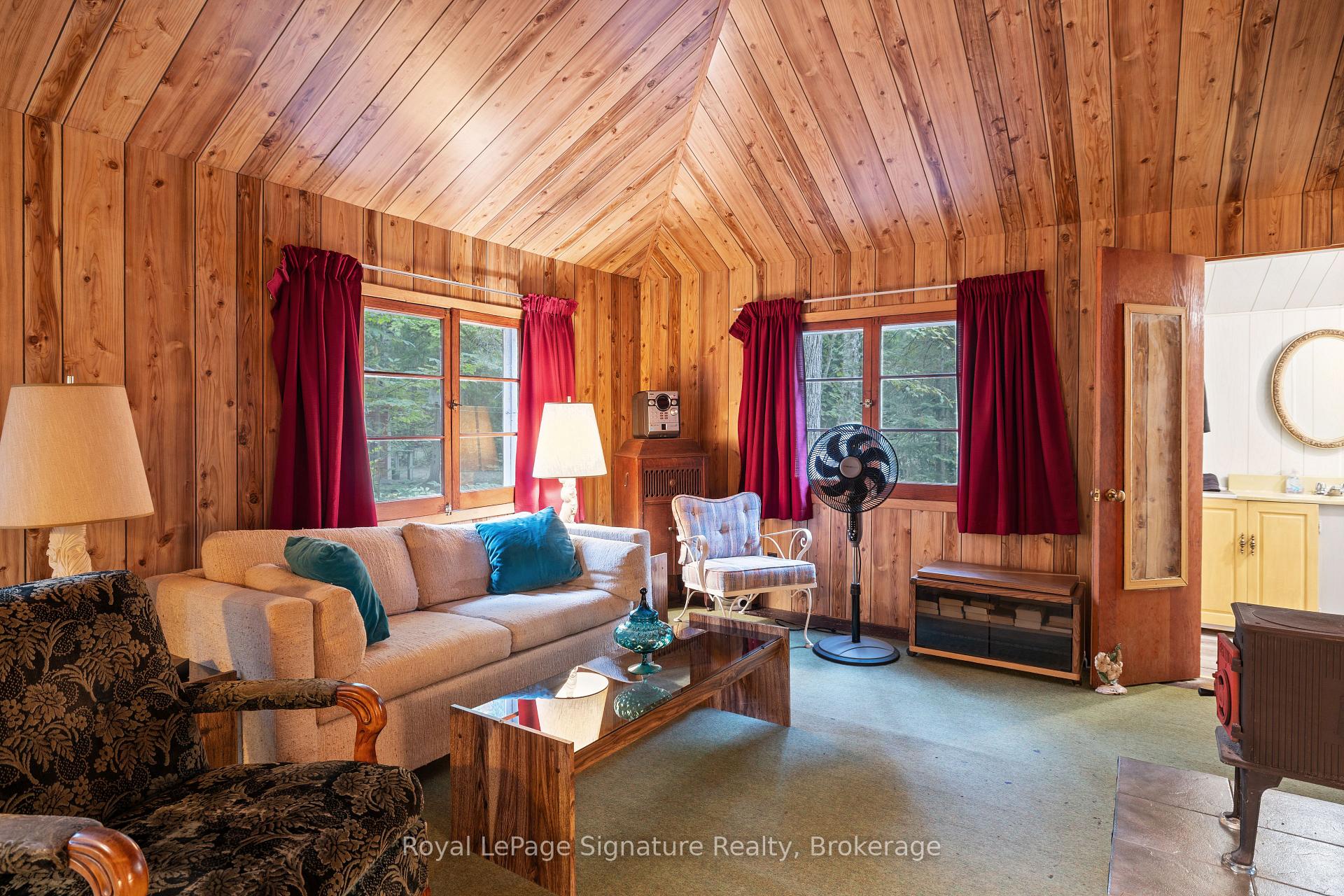 Photo 4 of 29 Park Road, Tiny, Rural Tiny — HOMEH
