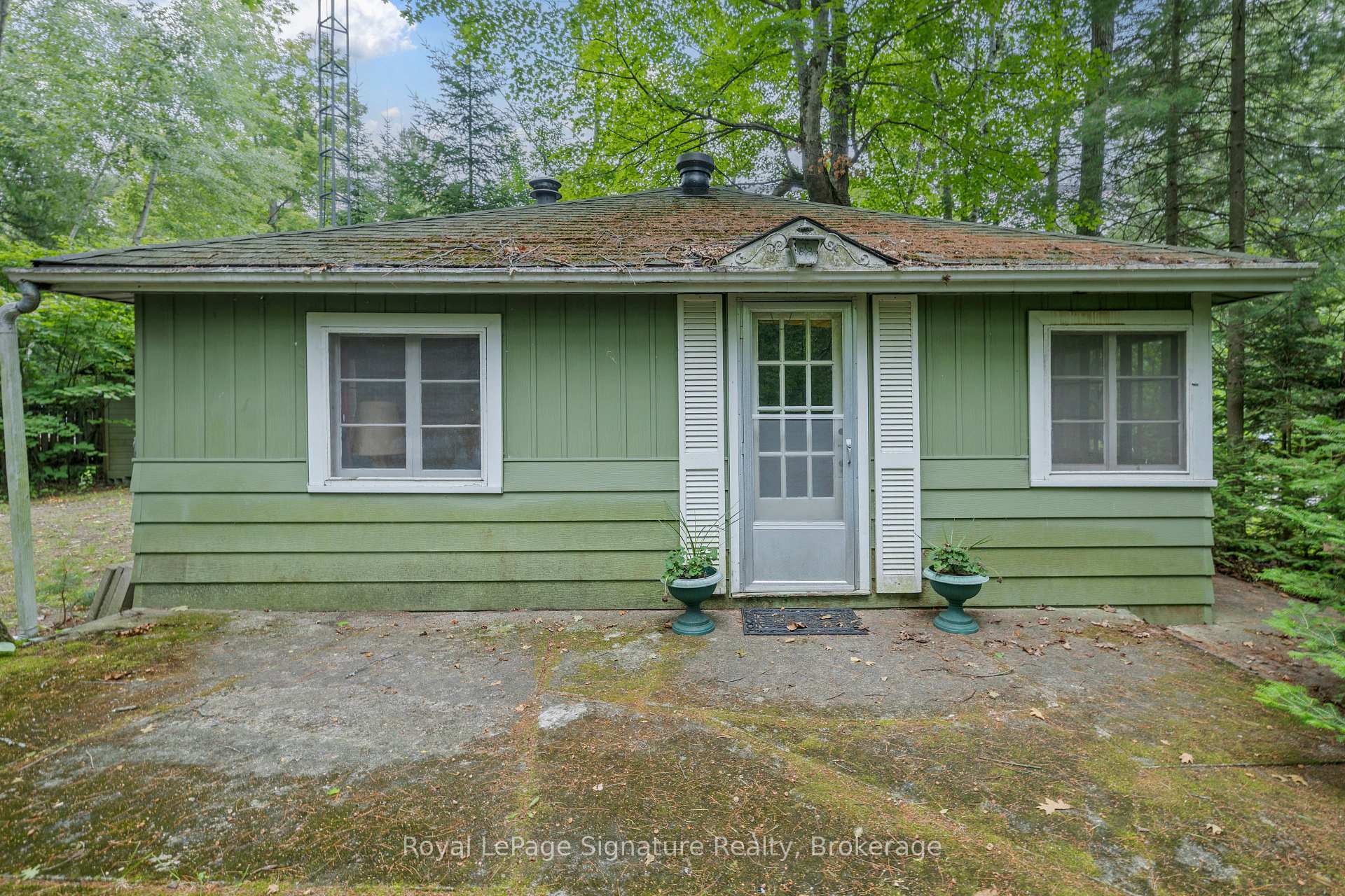 Photo 14 of 29 Park Road, Tiny, Rural Tiny — HOMEH