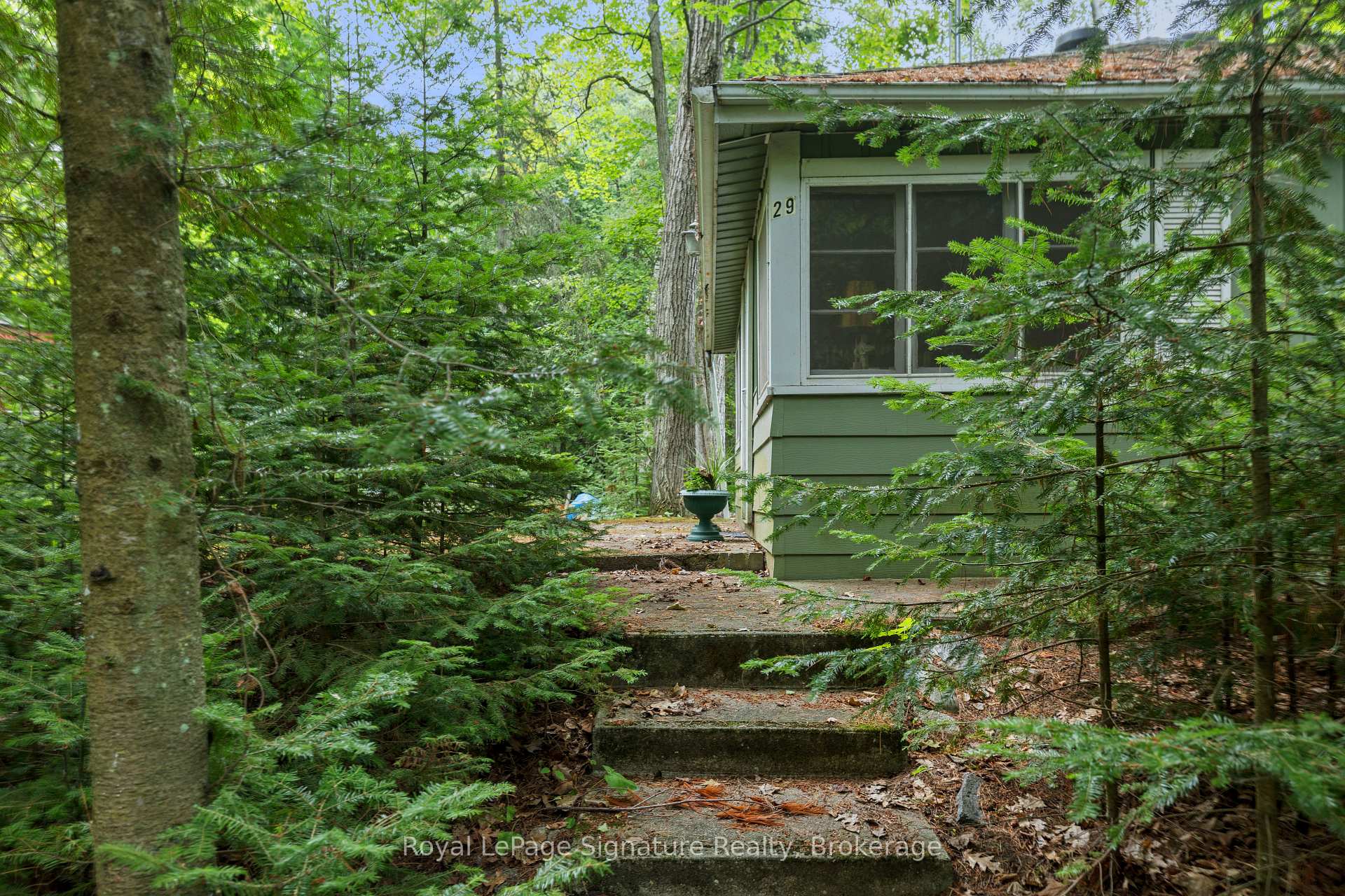 Photo 15 of 29 Park Road, Tiny, Rural Tiny — HOMEH