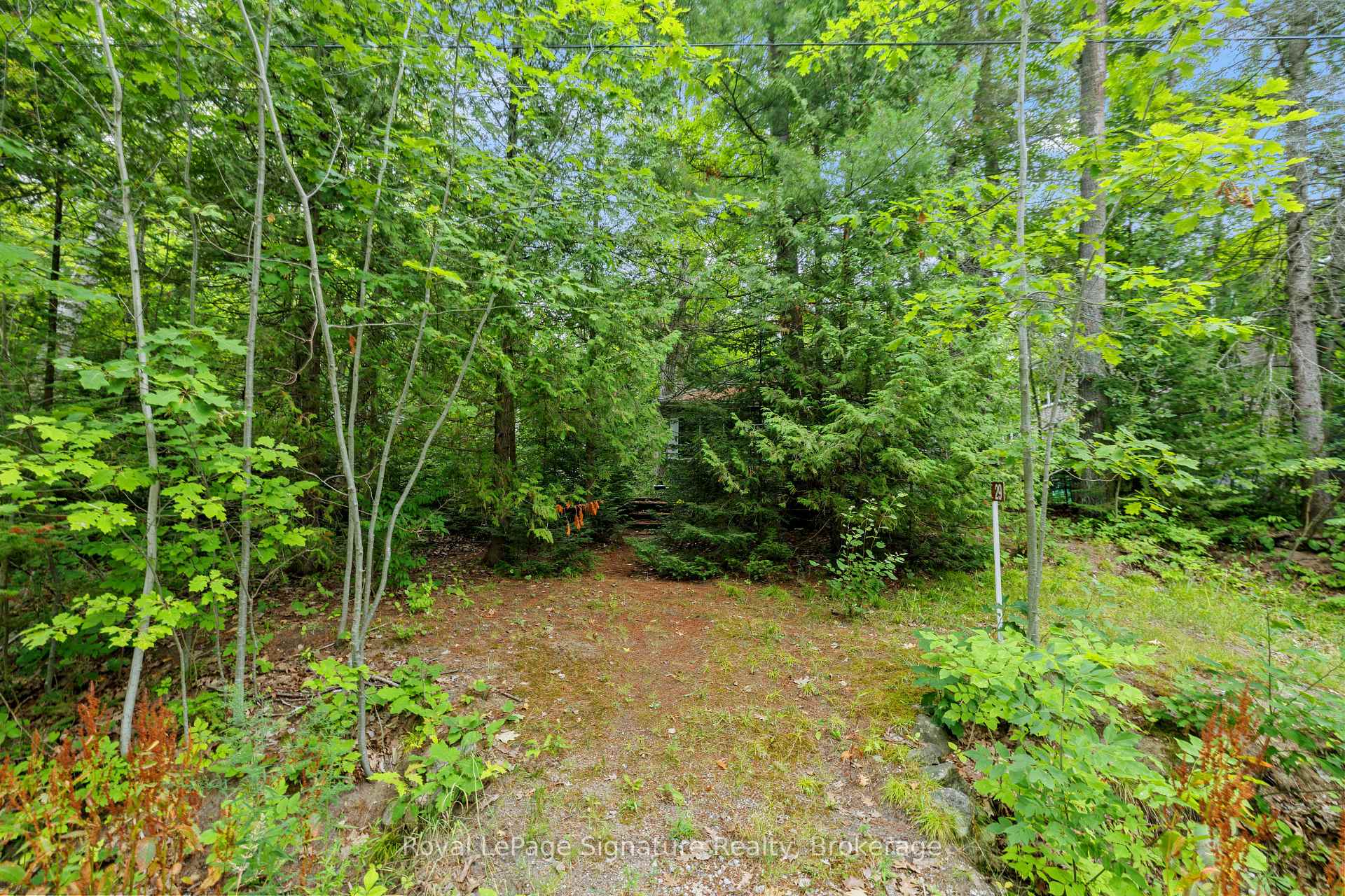 Photo 19 of 29 Park Road, Tiny, Rural Tiny — HOMEH