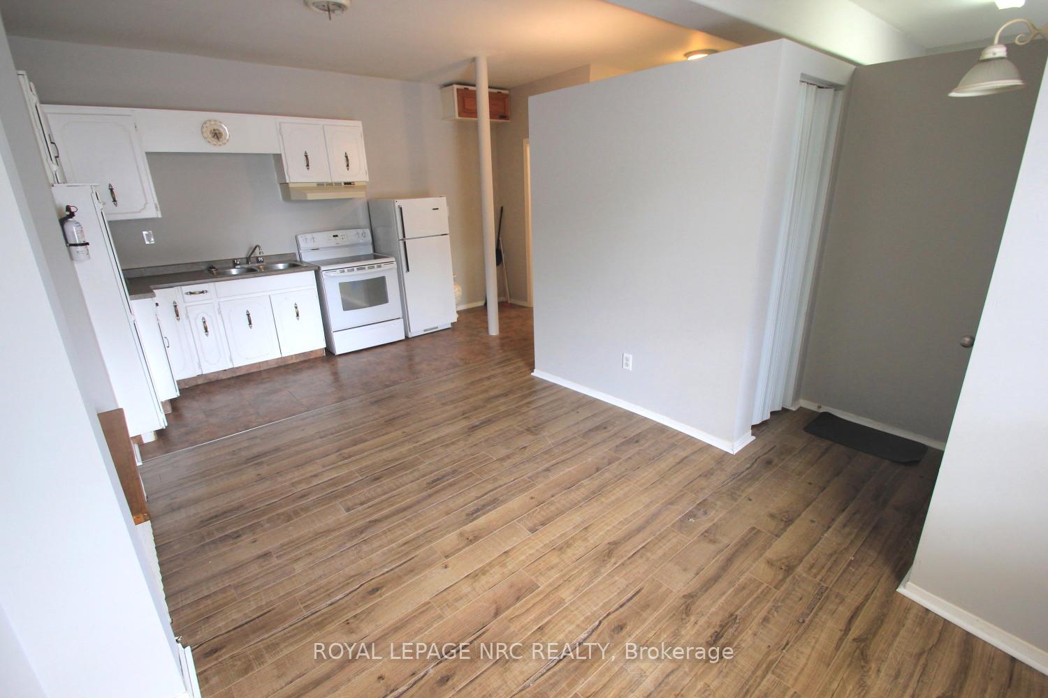 Photo 17 of 70 Pine Street S, Thorold, Thorold Downtown — HOMEH
