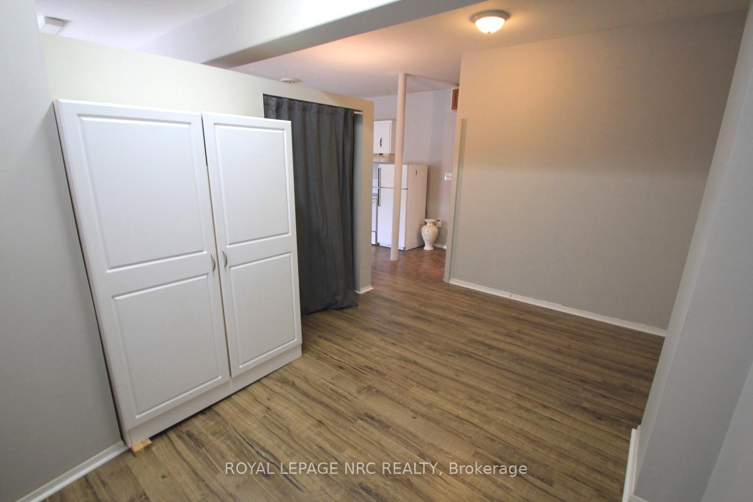 Photo 20 of 70 Pine Street S, Thorold, Thorold Downtown — HOMEH