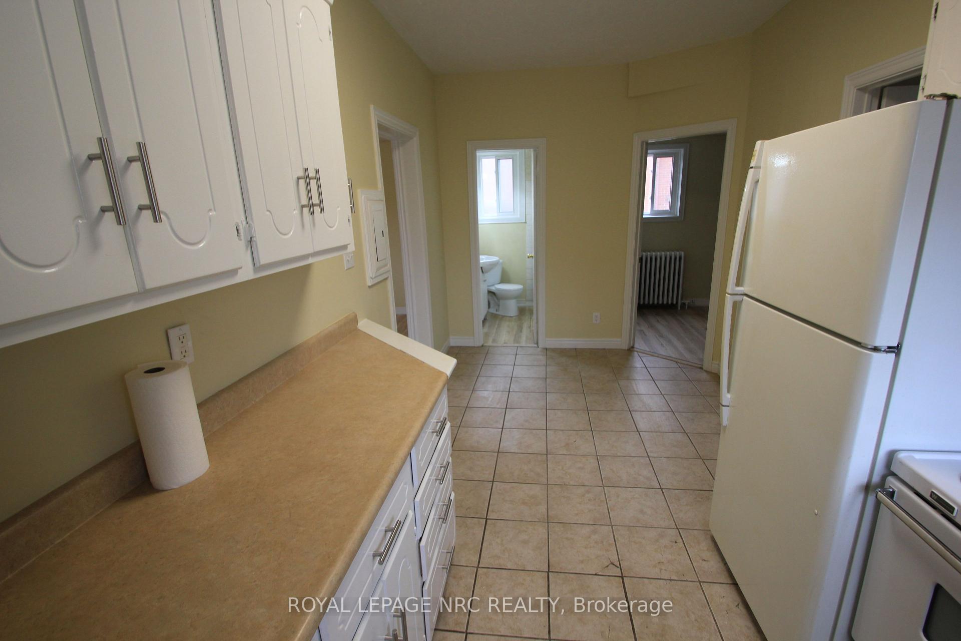 Photo 26 of 70 Pine Street S, Thorold, Thorold Downtown — HOMEH