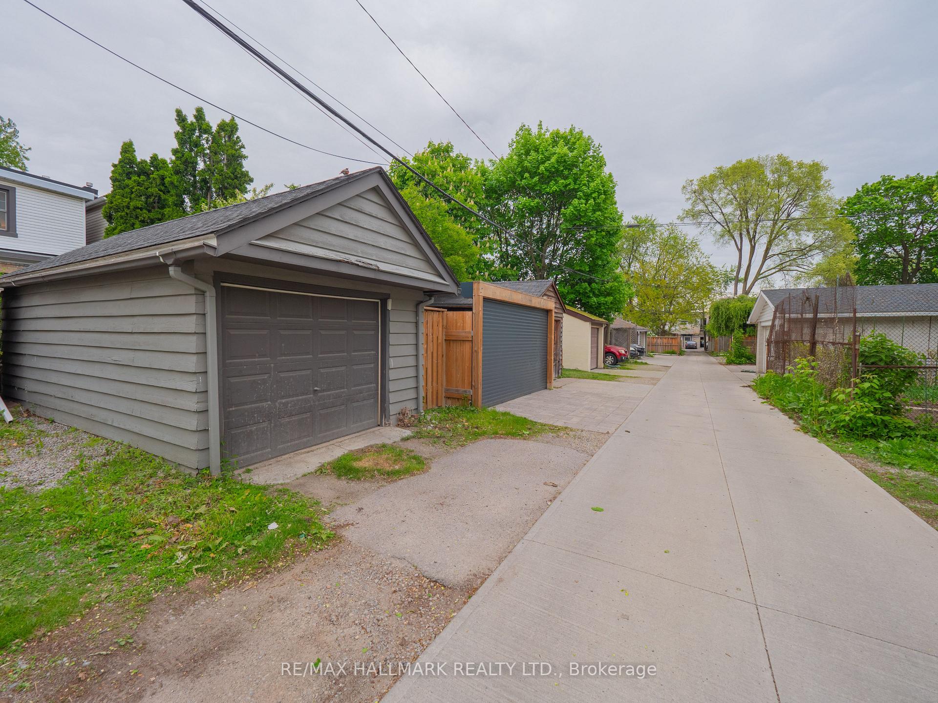Photo 49 of 239 Fulton Avenue, Toronto, Broadview North — HOMEH