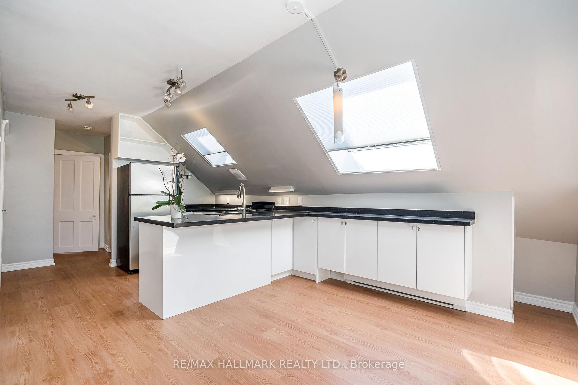 Photo 18 of Unit 3, 32 Hogarth Avenue, Toronto, North Riverdale — HOMEH