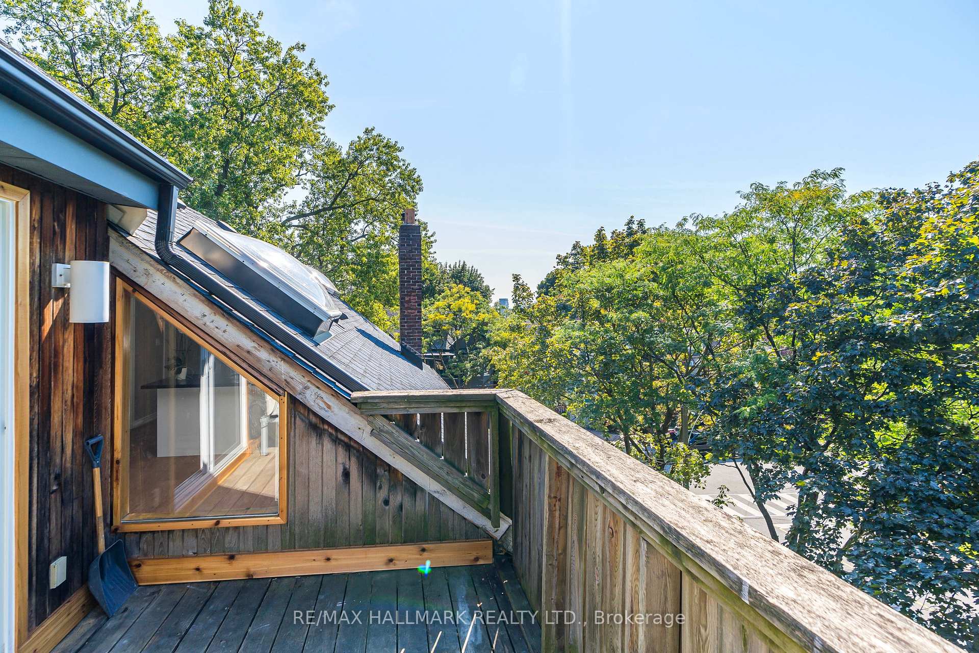 Photo 24 of Unit 3, 32 Hogarth Avenue, Toronto, North Riverdale — HOMEH