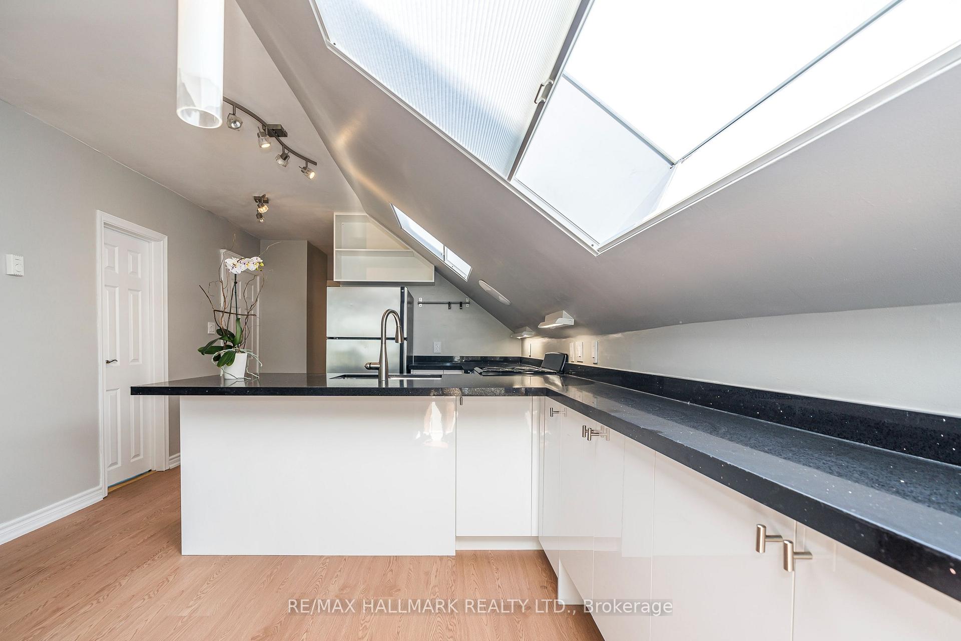 Photo 25 of Unit 3, 32 Hogarth Avenue, Toronto, North Riverdale — HOMEH