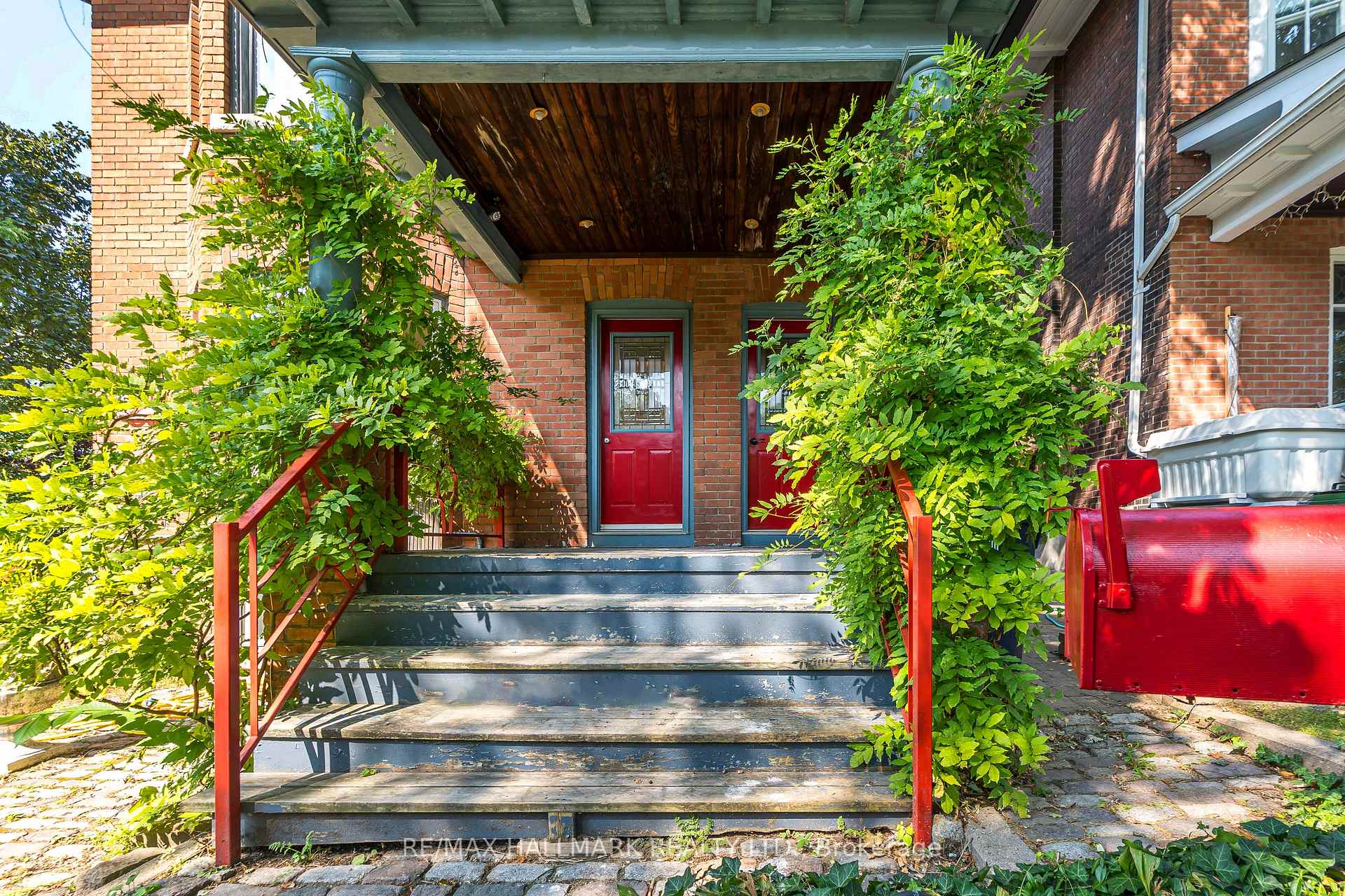 Photo 34 of Unit 3, 32 Hogarth Avenue, Toronto, North Riverdale — HOMEH