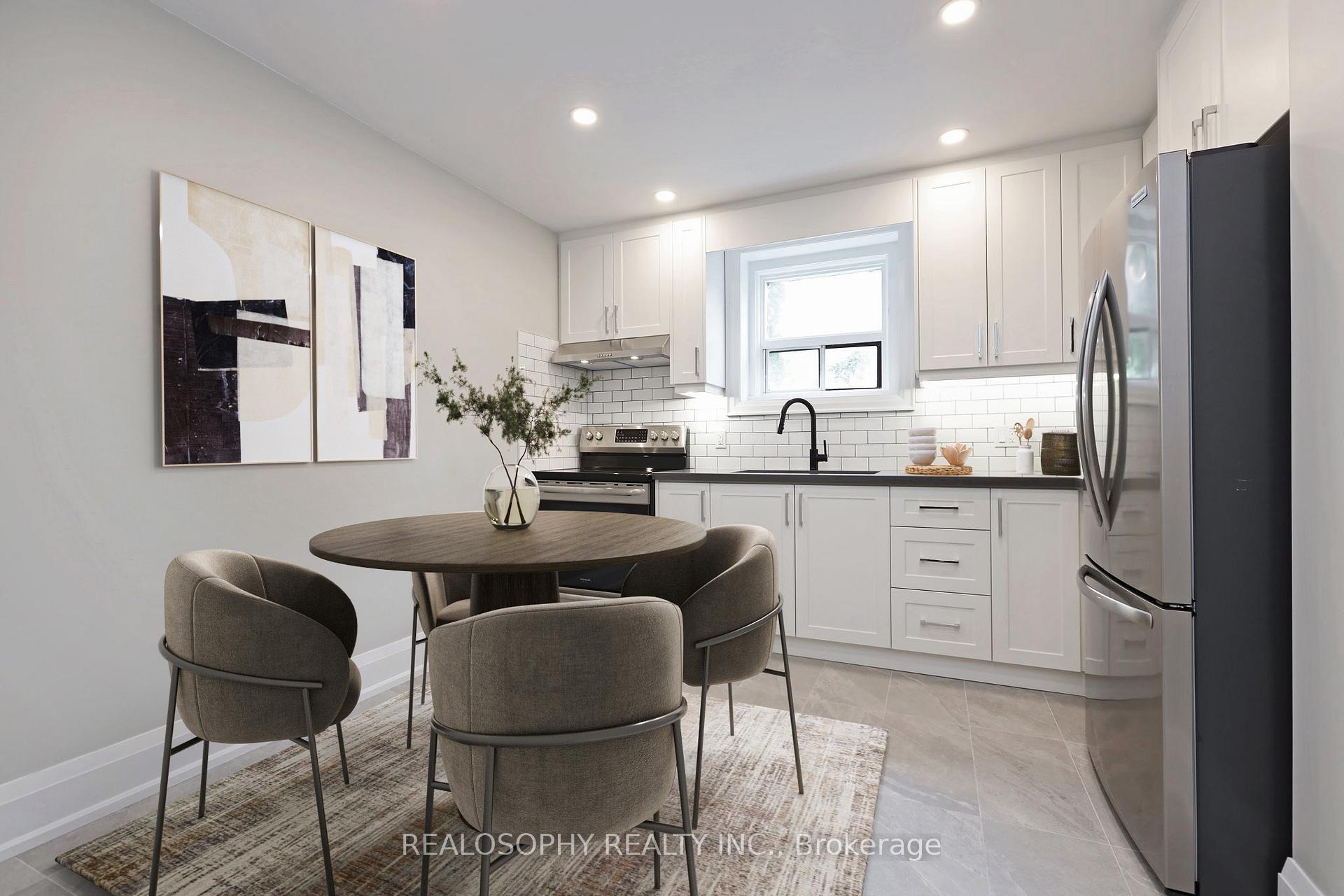 Photo 4 of Unit 1, 1 Cosburn Avenue, Toronto, Broadview North — HOMEH