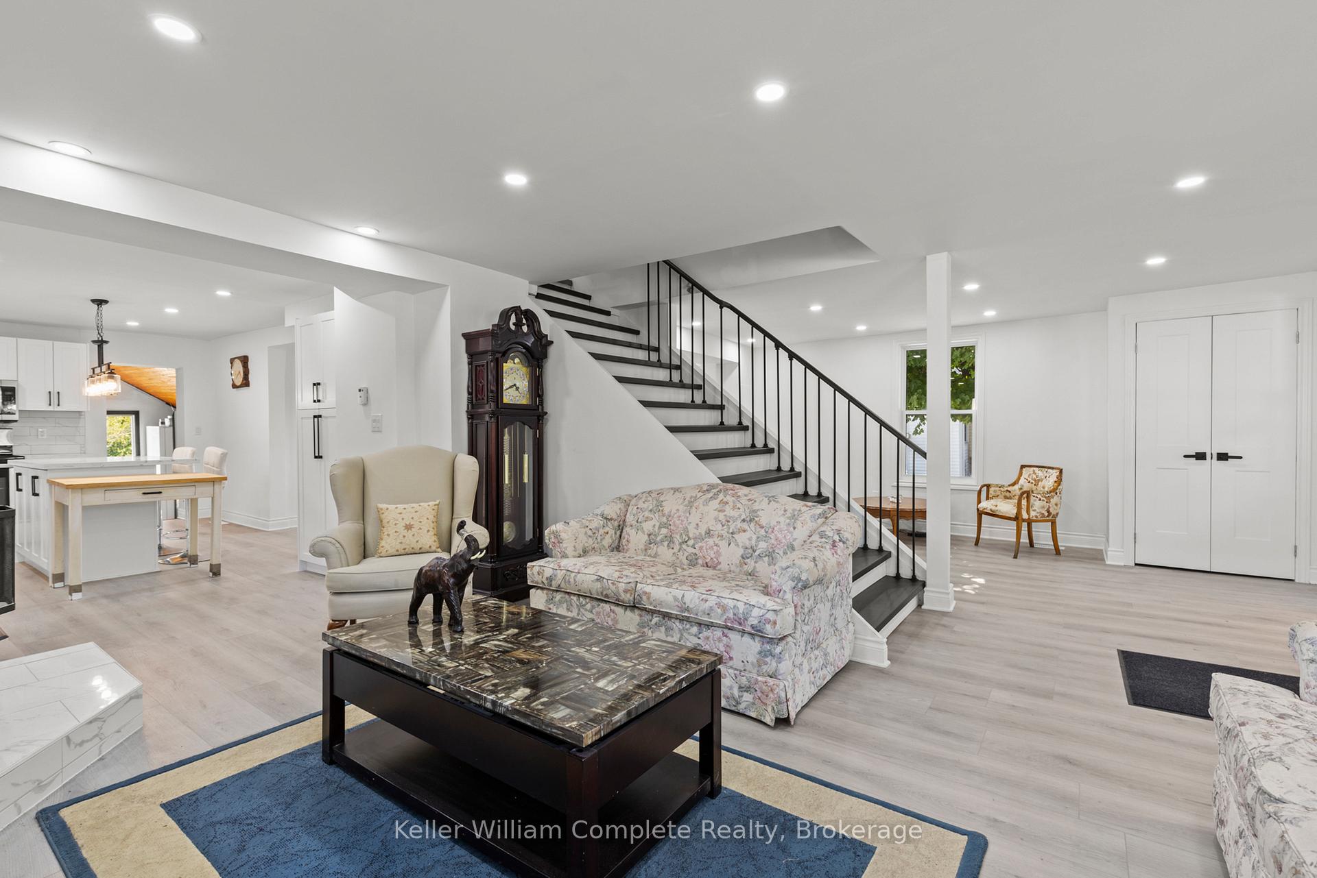 Photo 7 of 21 Canby Street, Thorold, Port Robinson — HOMEH
