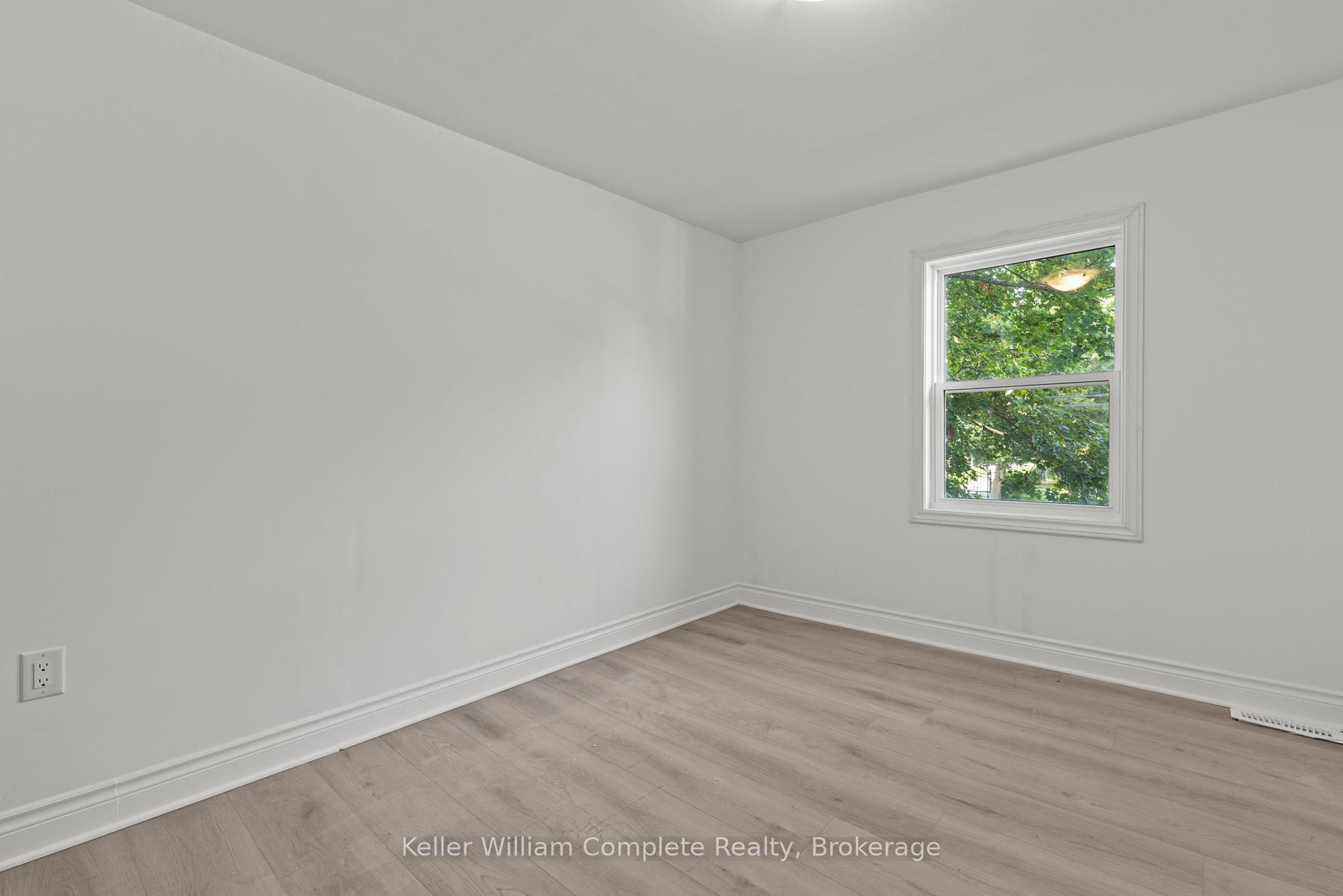 Photo 22 of 21 Canby Street, Thorold, Port Robinson — HOMEH