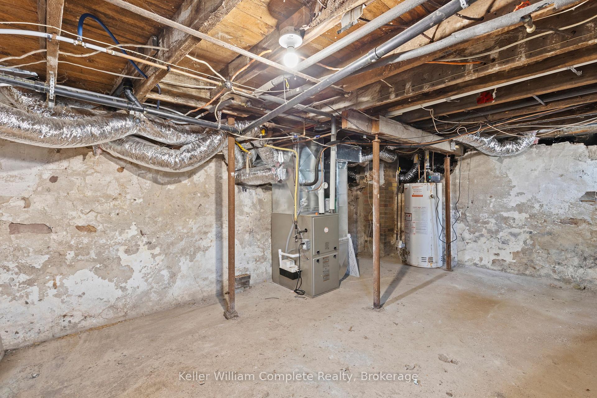 Photo 25 of 21 Canby Street, Thorold, Port Robinson — HOMEH