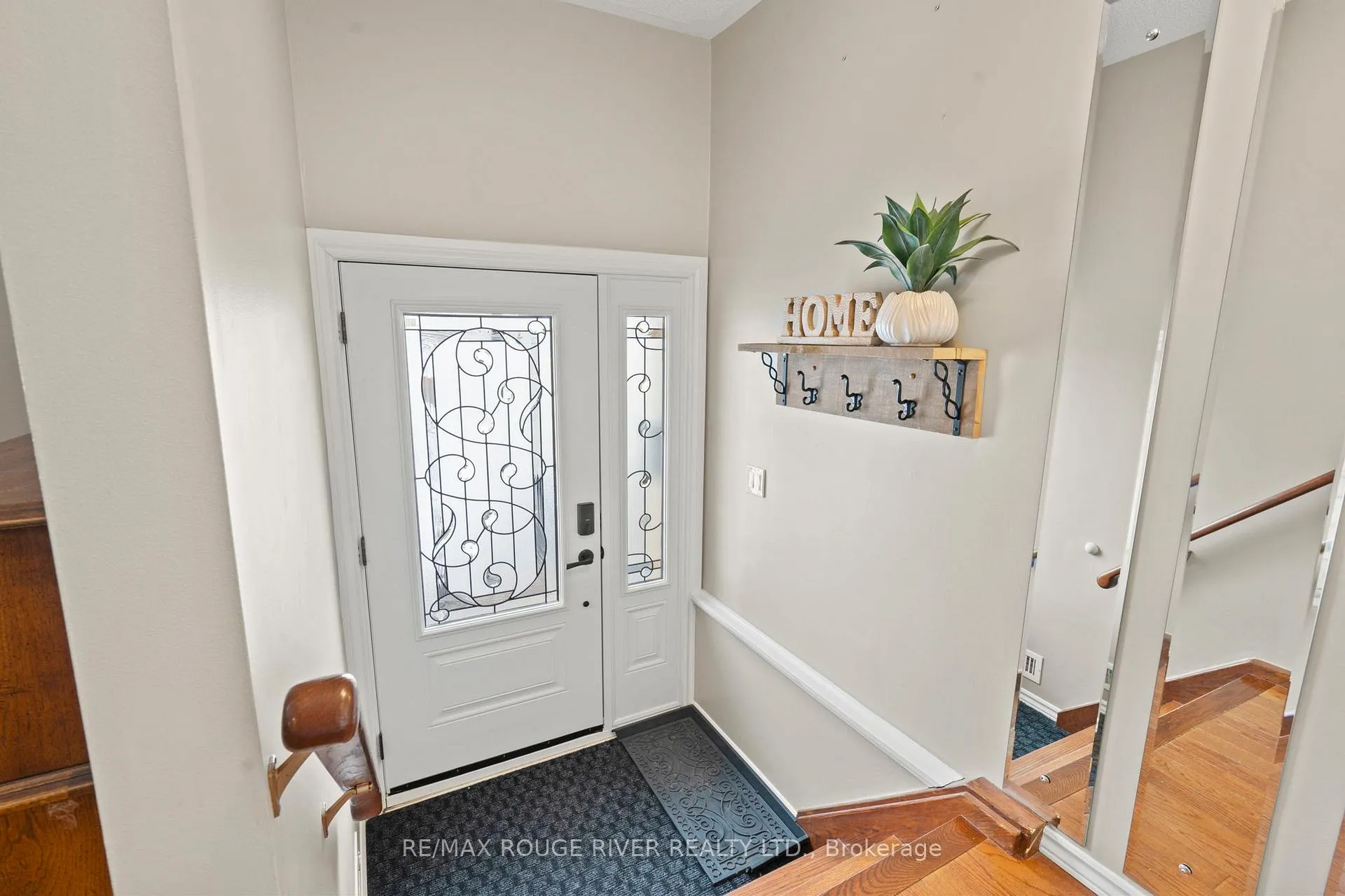 Photo 3 of 628 Beechwood Street, Oshawa, O'Neill — HOMEH