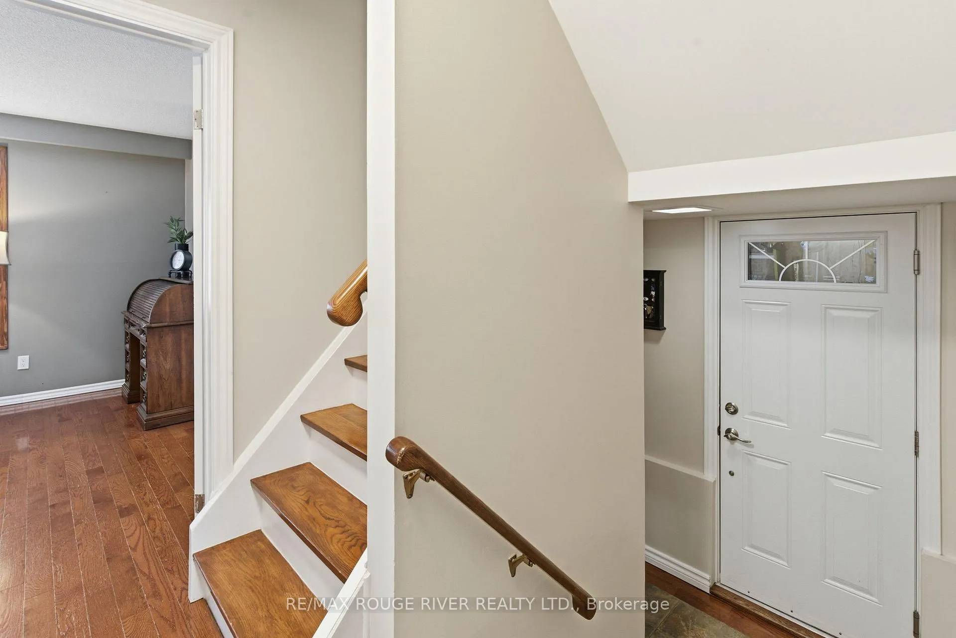 Photo 18 of 628 Beechwood Street, Oshawa, O'Neill — HOMEH