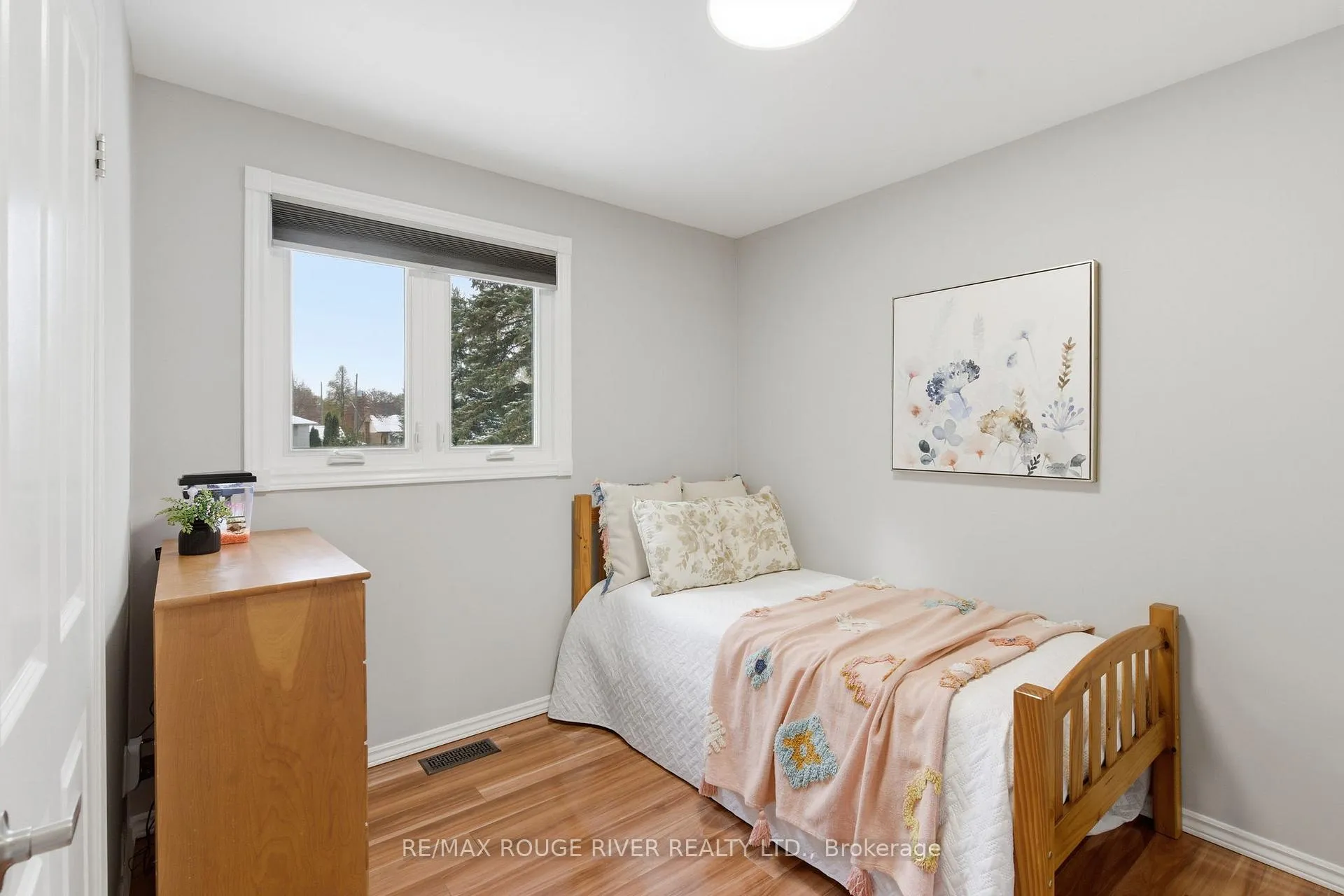 Photo 27 of 628 Beechwood Street, Oshawa, O'Neill — HOMEH