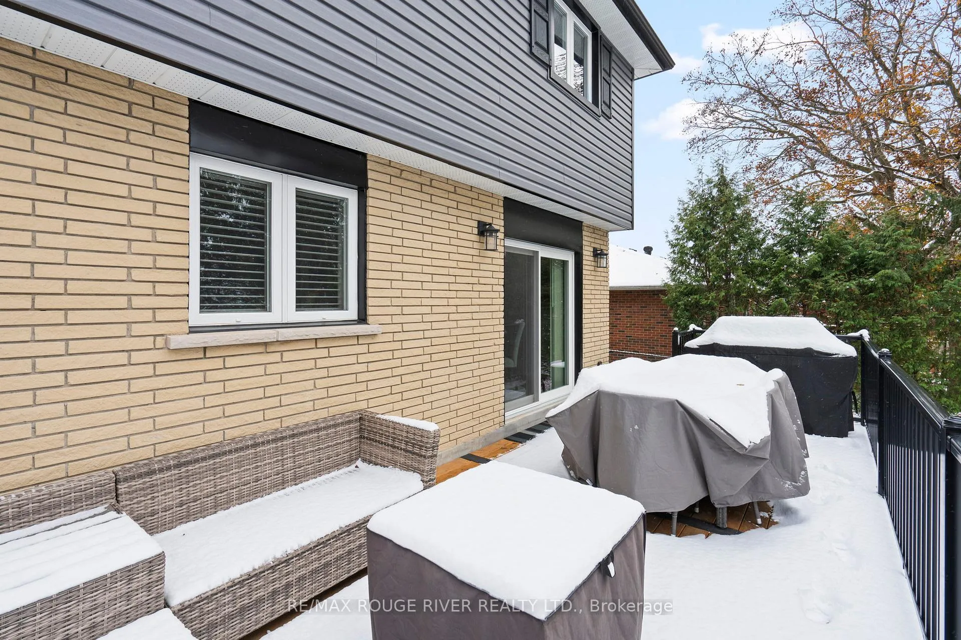 Photo 39 of 628 Beechwood Street, Oshawa, O'Neill — HOMEH