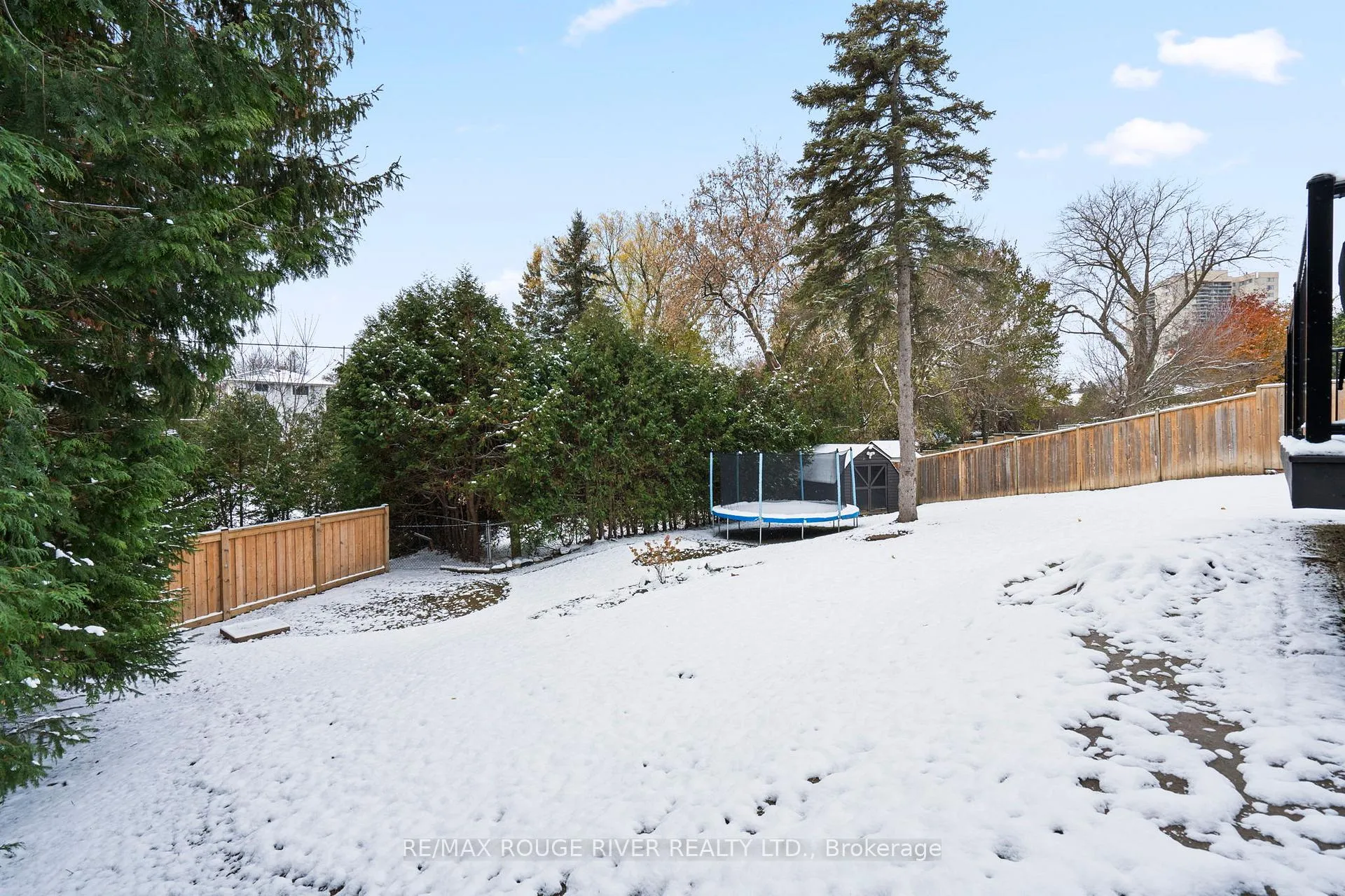 Photo 41 of 628 Beechwood Street, Oshawa, O'Neill — HOMEH