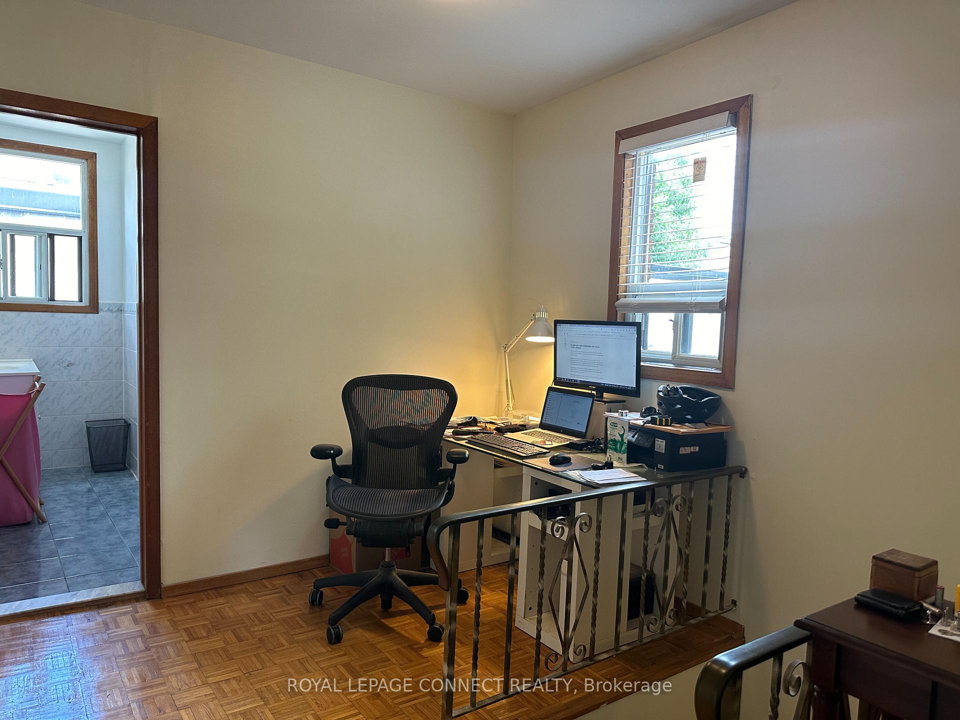 Photo 10 of Unit 2nd, 784 Adelaide Street W, Toronto, Niagara — HOMEH