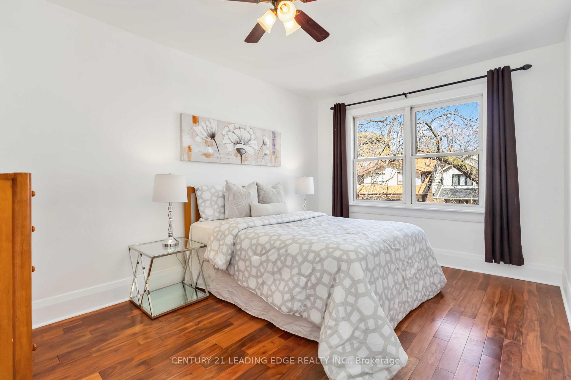 Photo 3 of 22 Oakdene Crescent, Toronto, Danforth — HOMEH