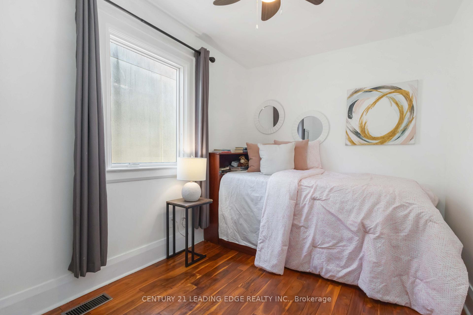 Photo 7 of 22 Oakdene Crescent, Toronto, Danforth — HOMEH