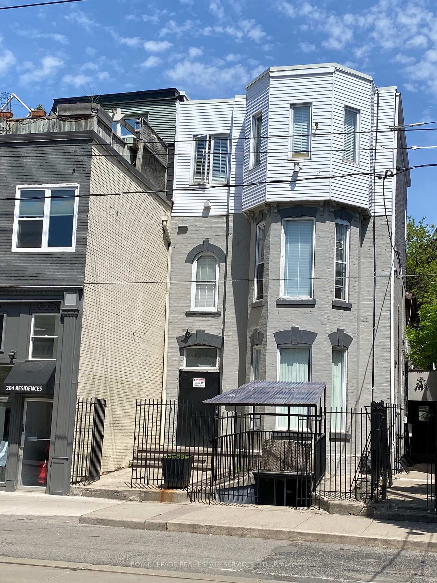 Front of Unit 106, 206 Carlton Street