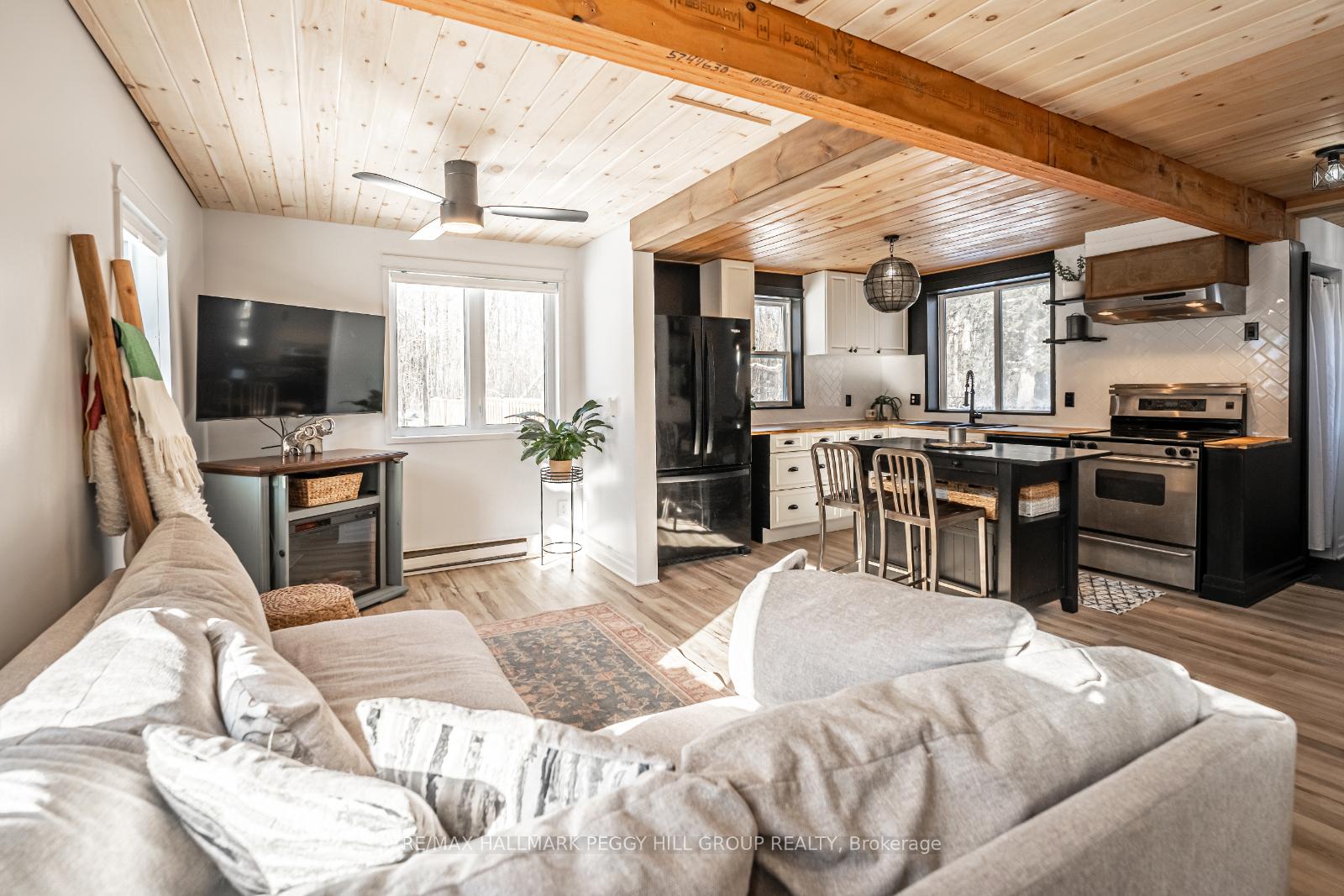 Photo 3 of 535 Algoma Avenue, Tay, Port McNicoll — HOMEH