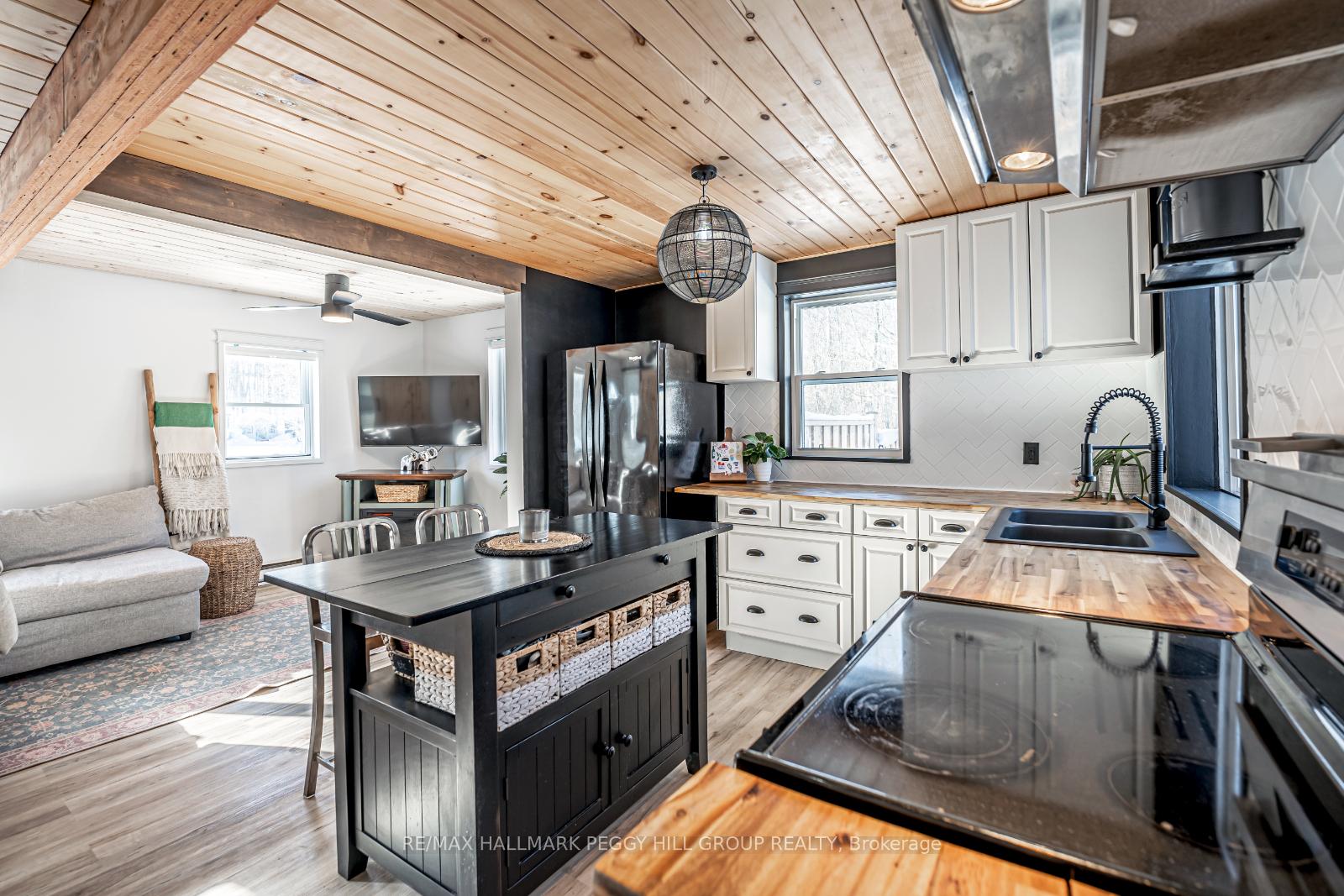 Photo 7 of 535 Algoma Avenue, Tay, Port McNicoll — HOMEH