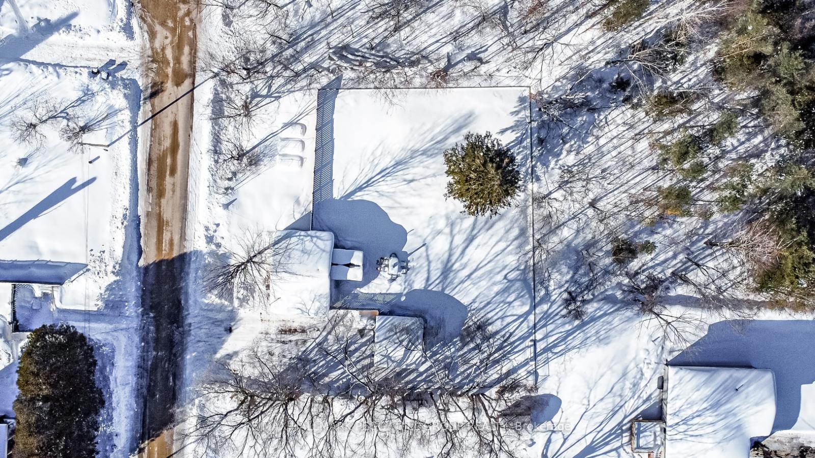 Photo 16 of 535 Algoma Avenue, Tay, Port McNicoll — HOMEH