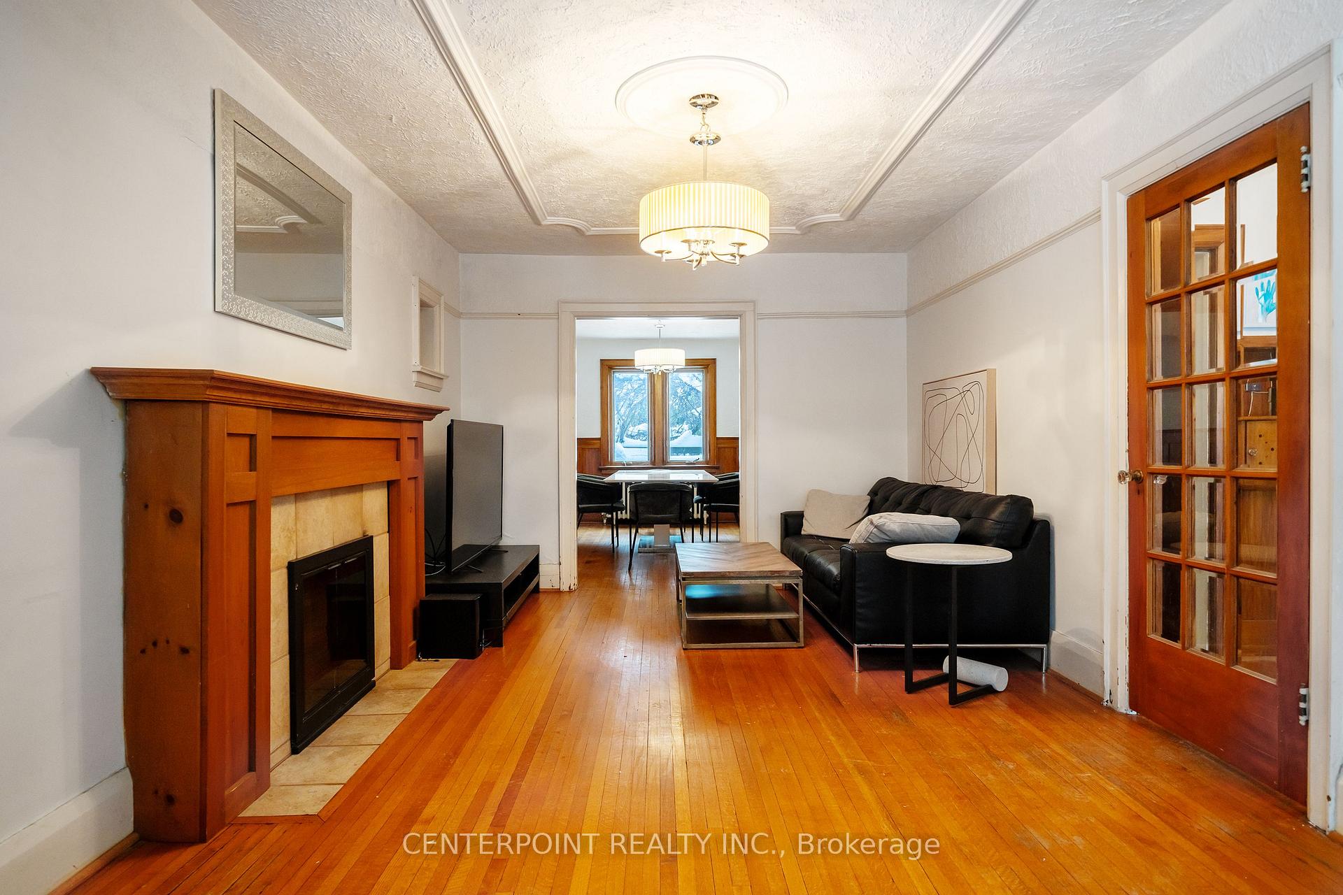 Photo 4 of 431 St Clements Avenue, Toronto, Forest Hill North — HOMEH