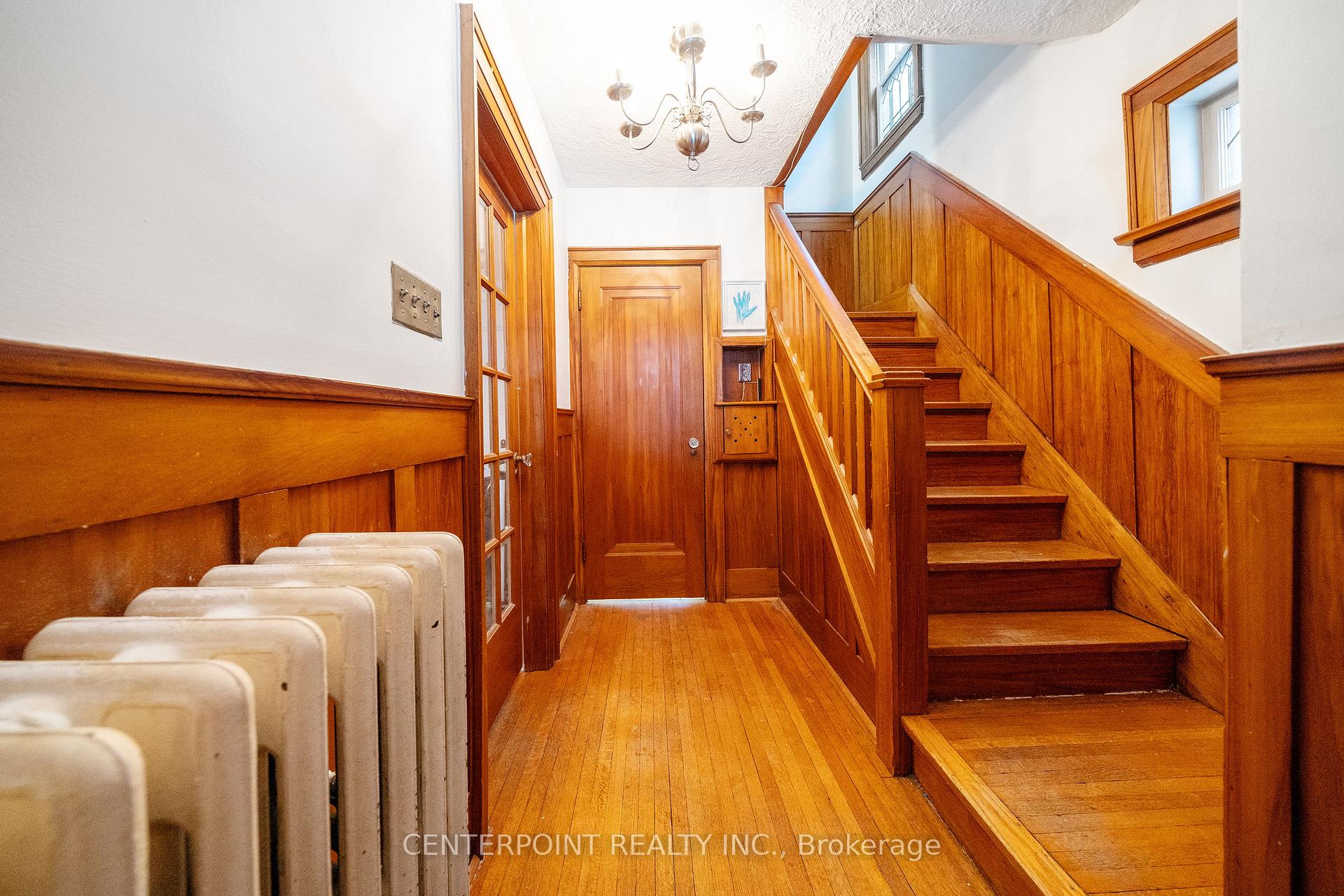 Photo 8 of 431 St Clements Avenue, Toronto, Forest Hill North — HOMEH