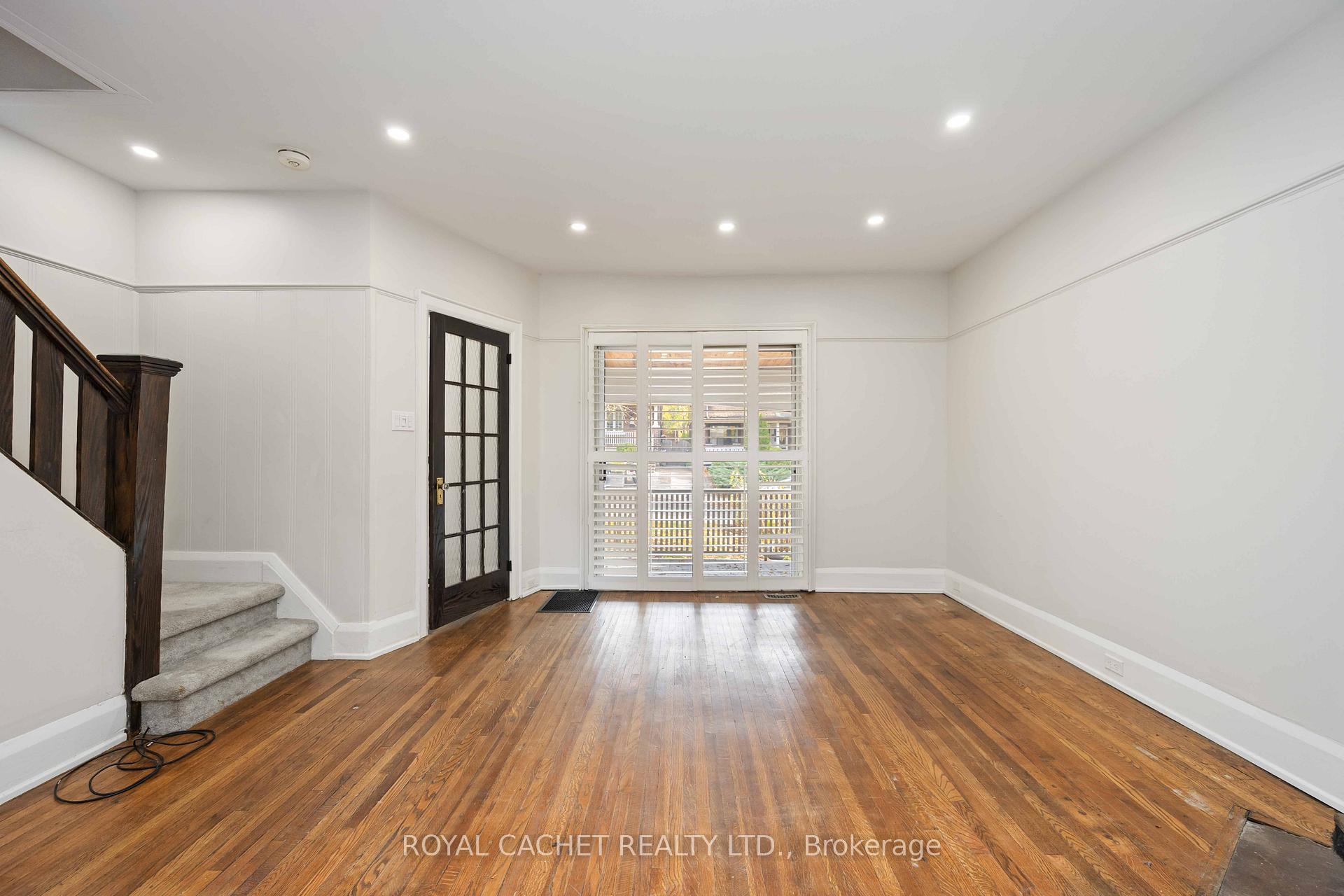 Photo 10 of 54 Glenmore Road, Toronto, Woodbine Corridor — HOMEH