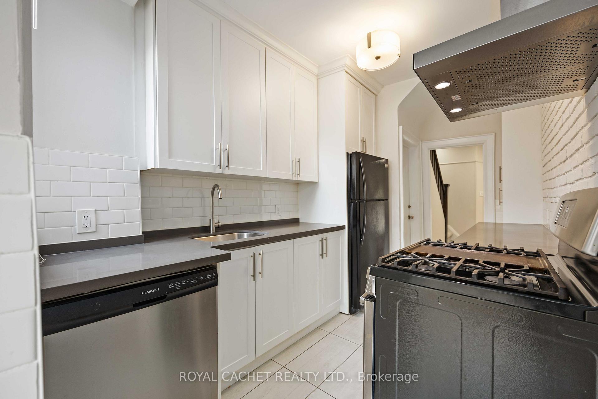 Photo 16 of 54 Glenmore Road, Toronto, Woodbine Corridor — HOMEH