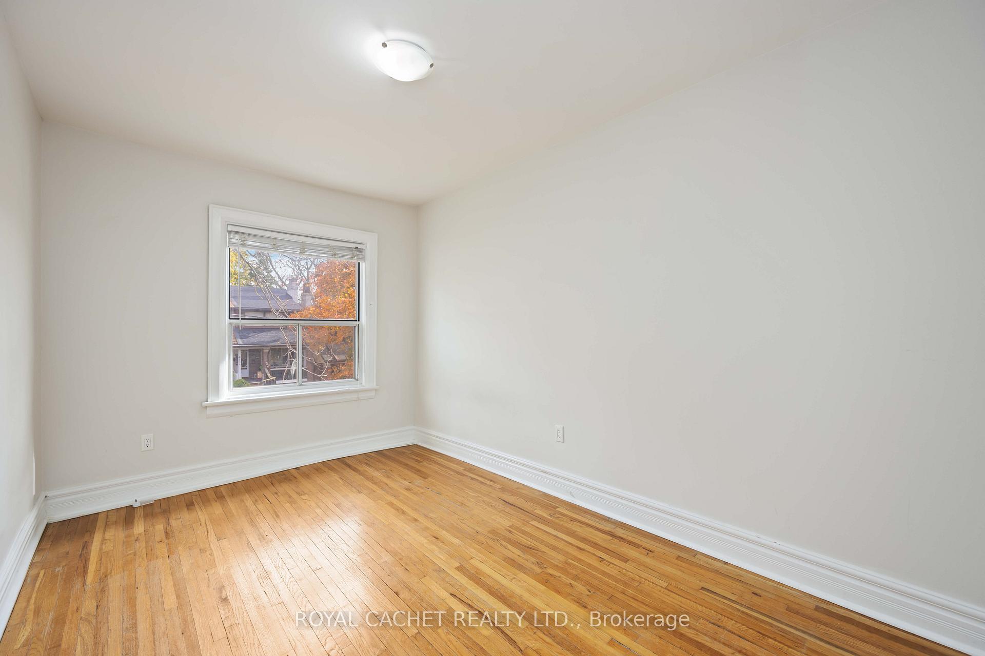 Photo 26 of 54 Glenmore Road, Toronto, Woodbine Corridor — HOMEH